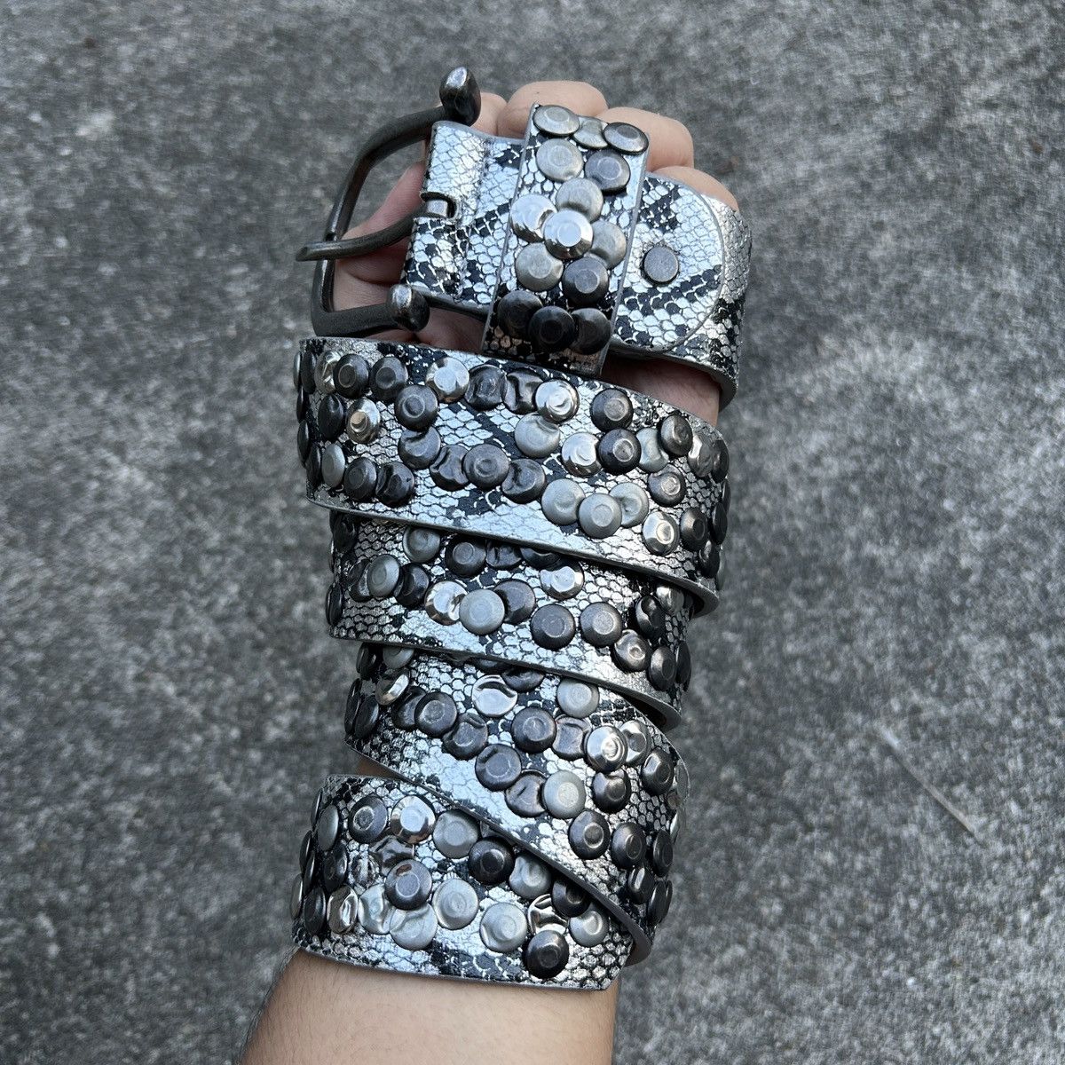 Vintage Vintage studded leather belt 🐍 (Kapital Style) Size ONE SIZE - 3 Thumbnail