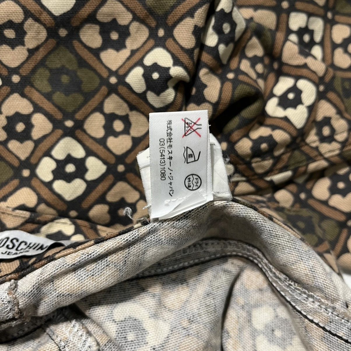 Moschino Vintage Moschino Fullprinted Pants Size US 29 - 10 Thumbnail