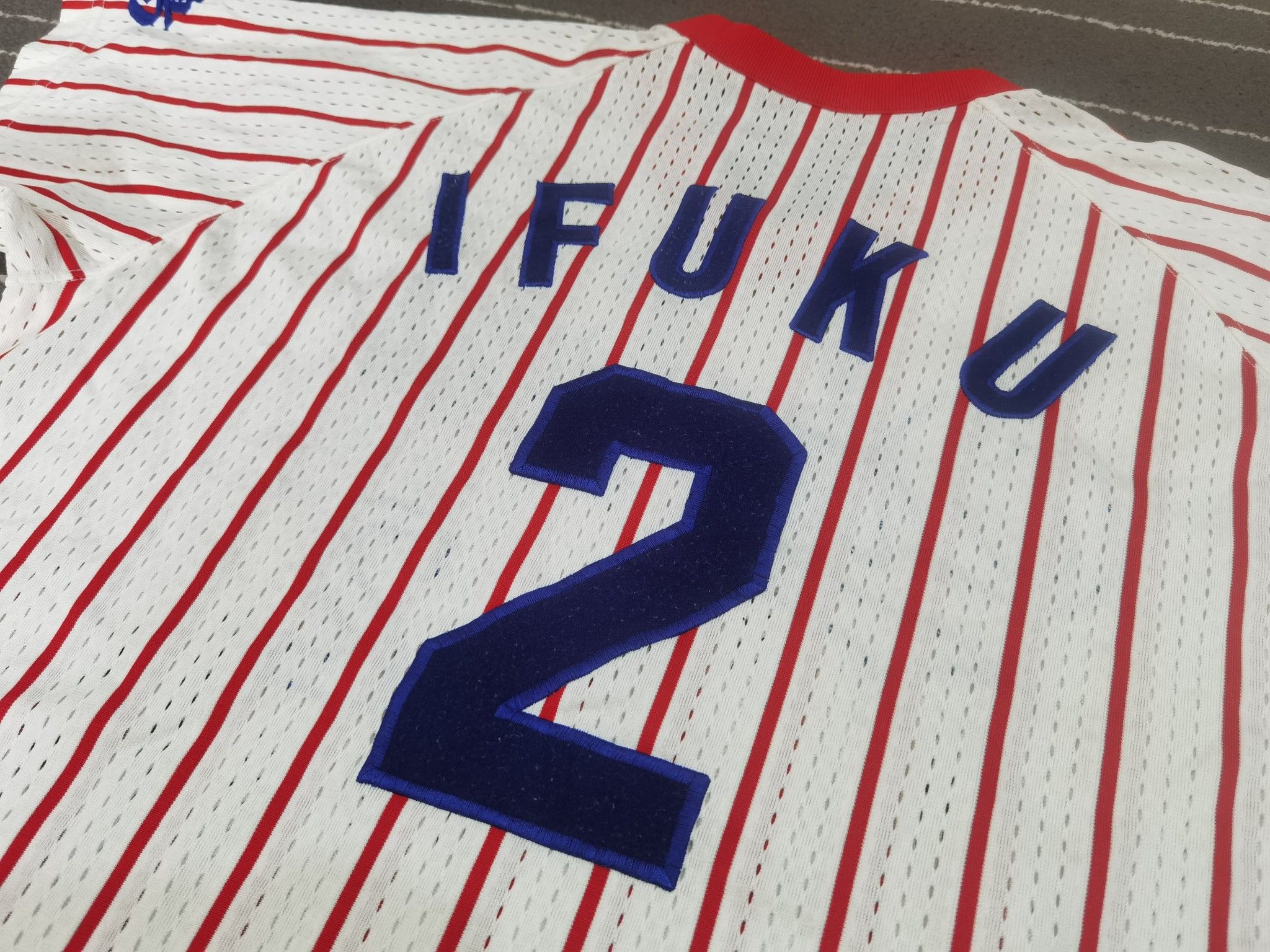 MLB Vintage okaken 2 X mizuno V neck M 1605 Size US M / EU 48-50 / 2 - 4 Thumbnail