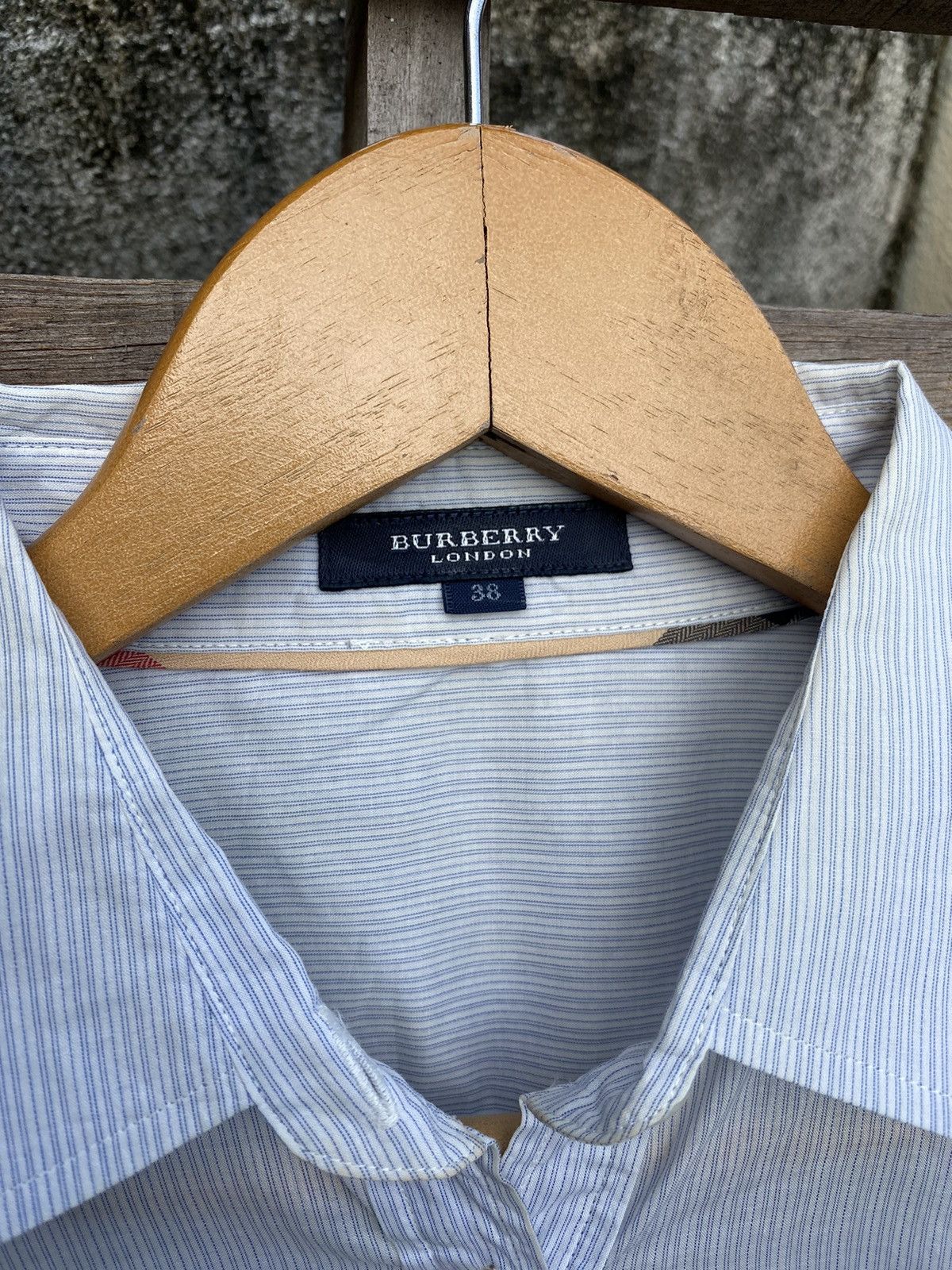 Burberry Big Logo ❗️Burberry Shirt Button Ups Size S / US 4 / IT 40 - 6 Thumbnail
