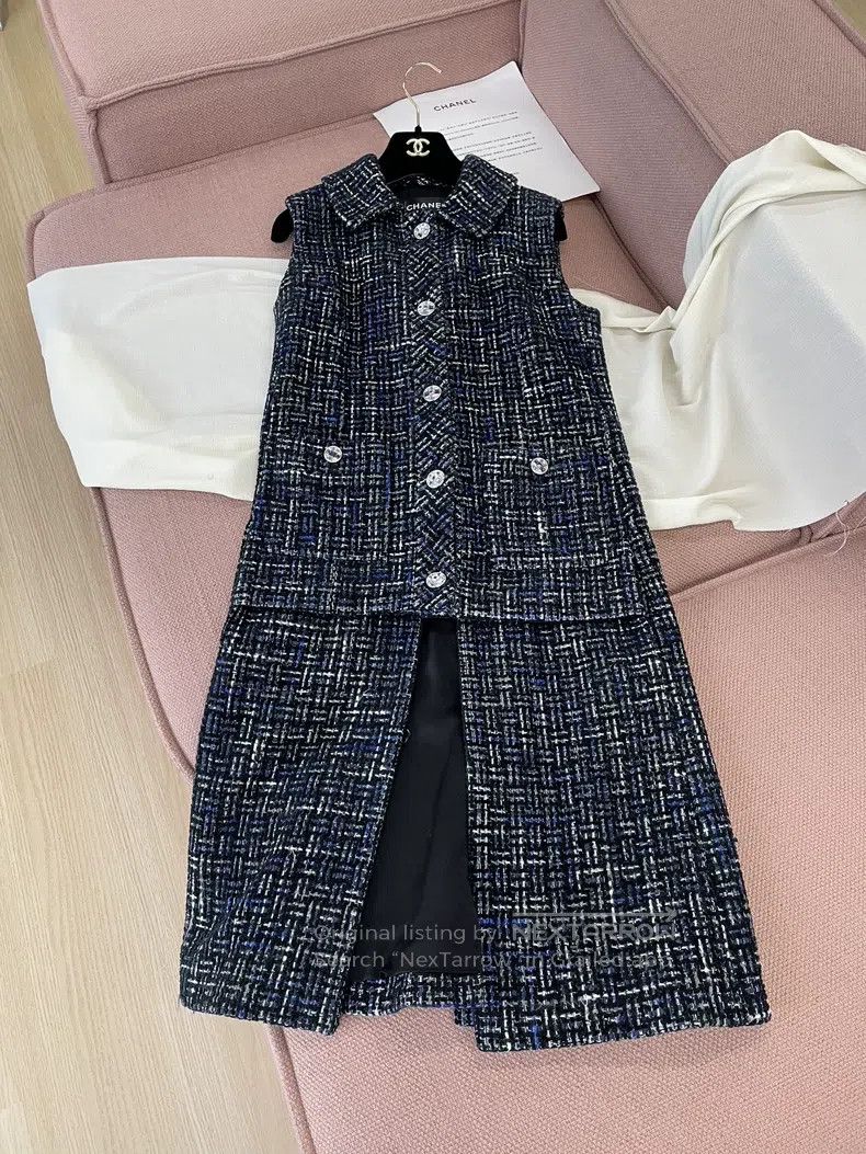 Chanel Chanel High-end handicraft workshop blue and black mixed c Size XXS / US 00 / IT 34 - 1 Thumbnail