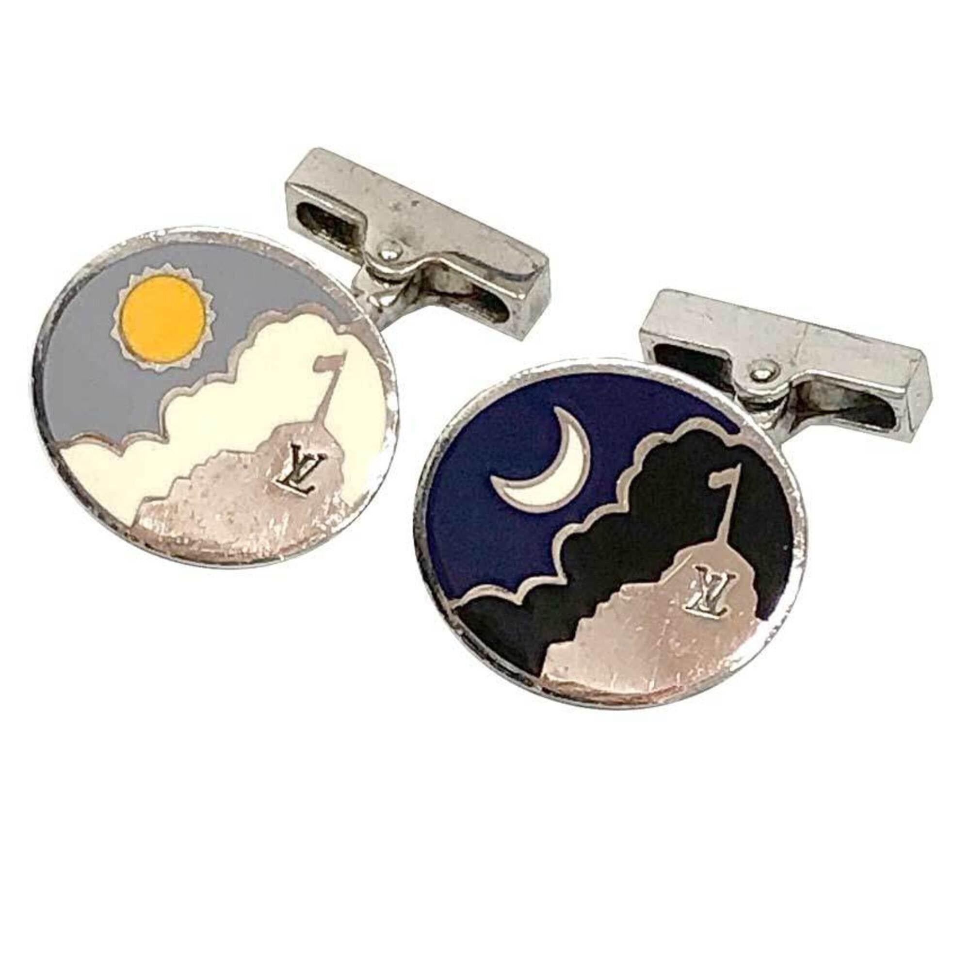 Louis Vuitton Louis Vuitton cufflinks, "Budou Manchette" design featuring the sun and moon, men's sterling silver (925). Size ONE SIZE - 1 Thumbnail