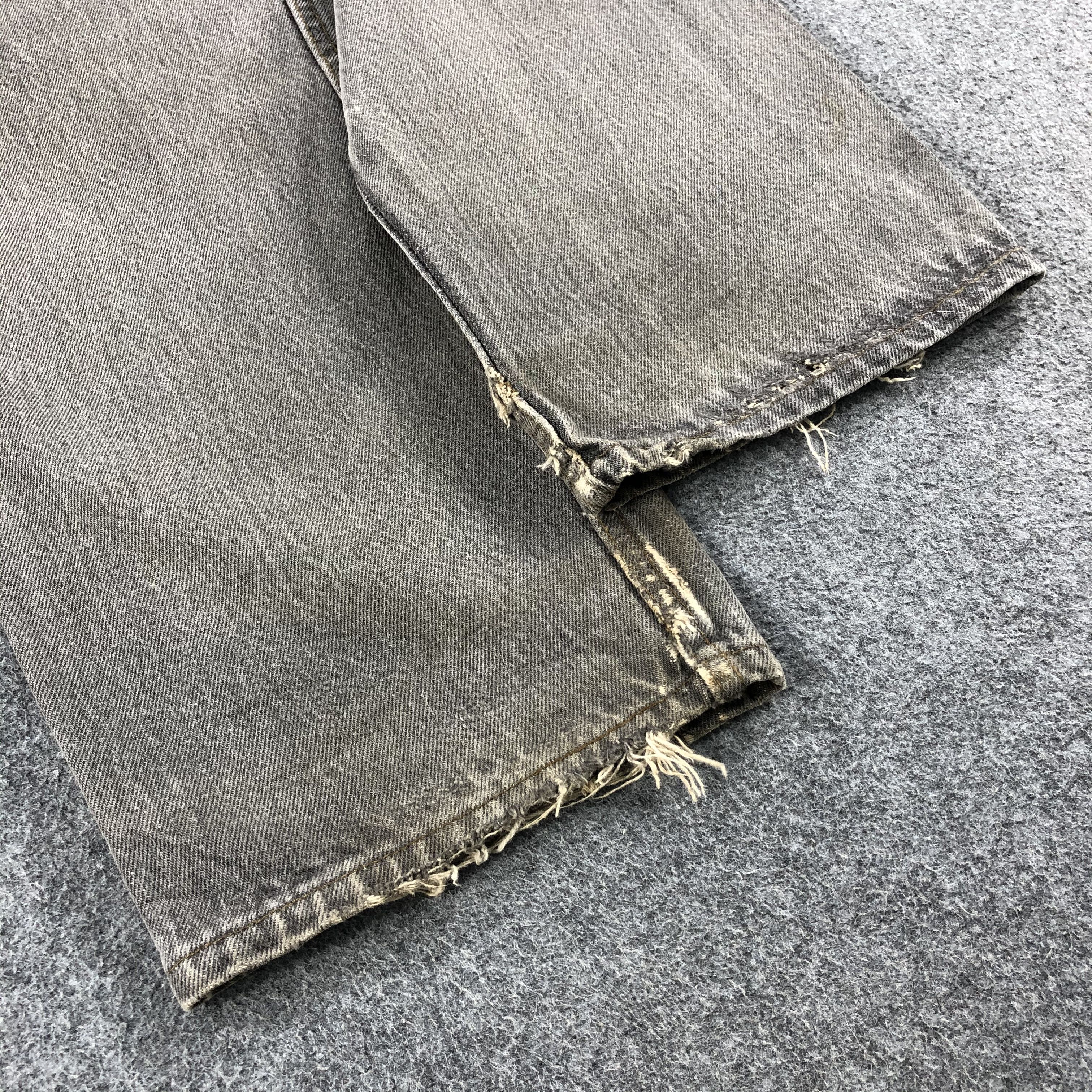 Levi's × Vintage Vintage 90s Sunfaded Levis 501 Jeans-JM903 Size US 33 - 5 Thumbnail