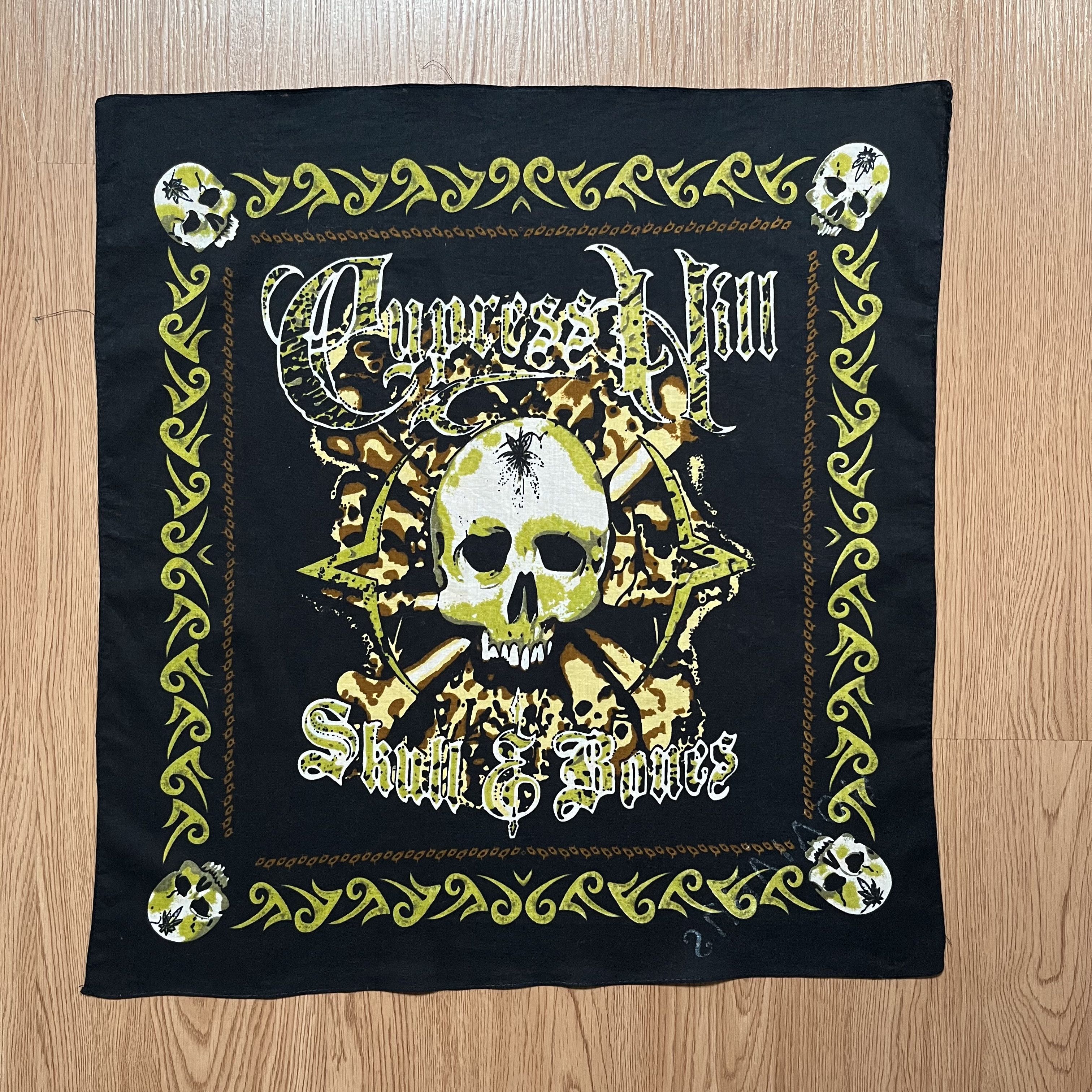 Vintage Cypress Hill Skull and Cross Bones Handkerchief Size ONE SIZE - 1 Thumbnail