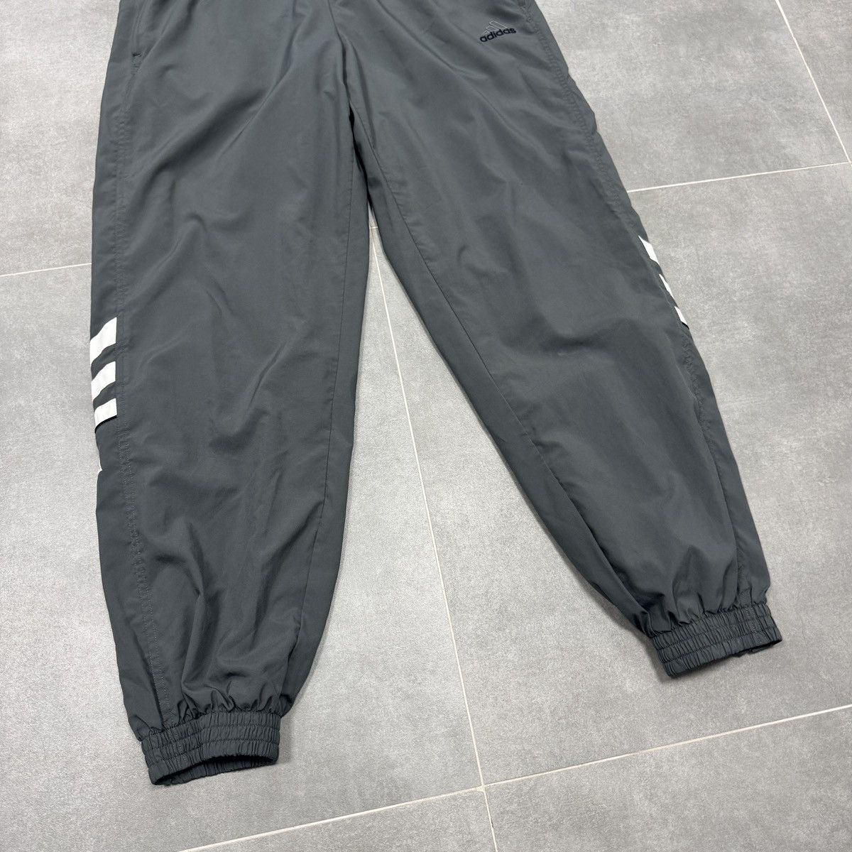 Adidas Vintage Adidas Track Suit Set Pants / Jacket 90s Men Size L Size US L / EU 52-54 / 3 - 22 Thumbnail