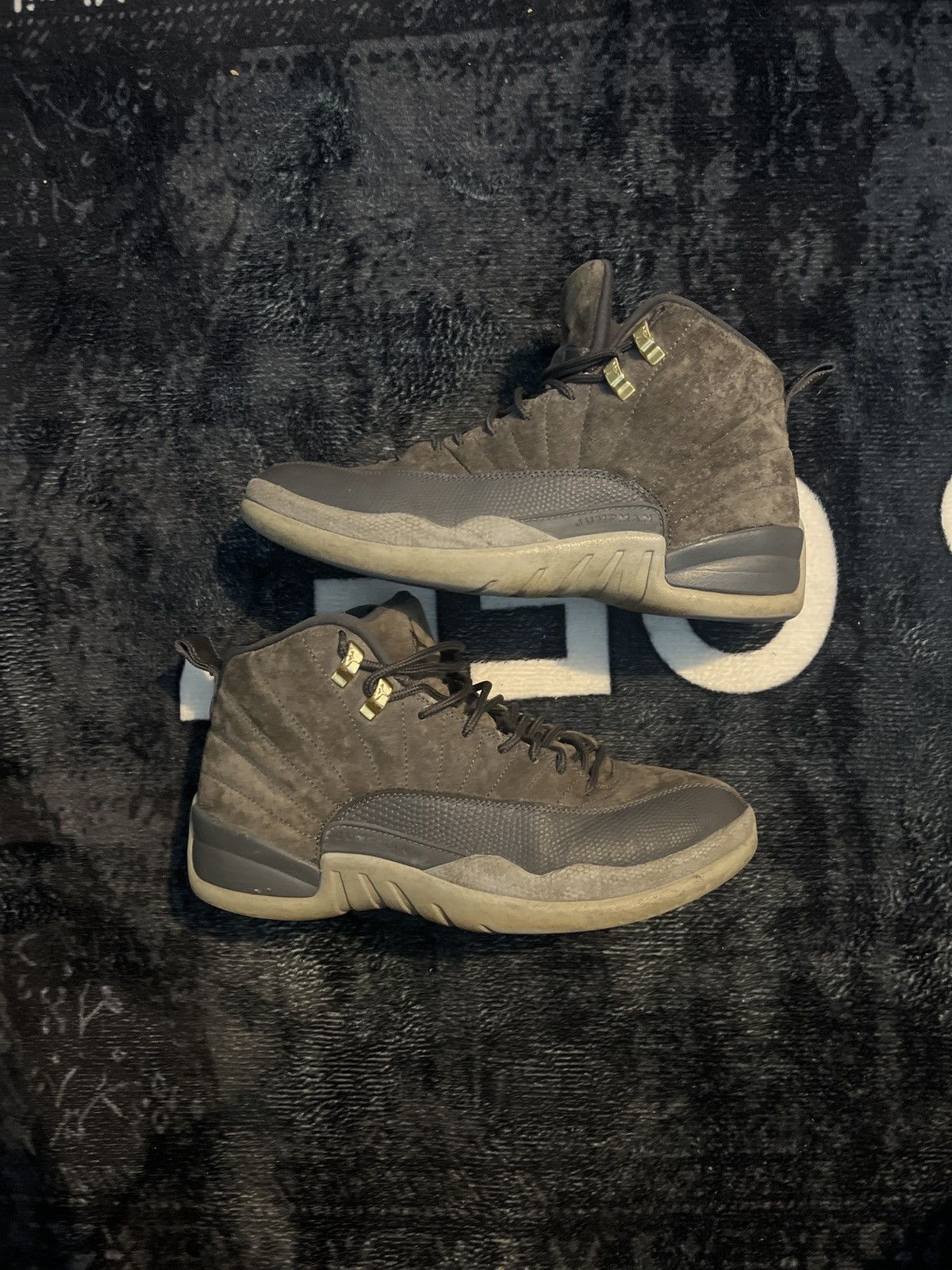 Jordan Brand air jordan 12 retro dark grey Size US 9 / EU 42 - 6 Thumbnail