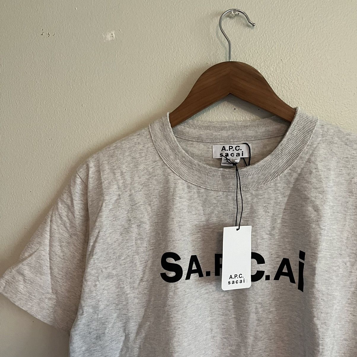 A.P.C. × Sacai Side Zip Taiyo Tee Size US M / EU 48-50 / 2 - 11 Thumbnail
