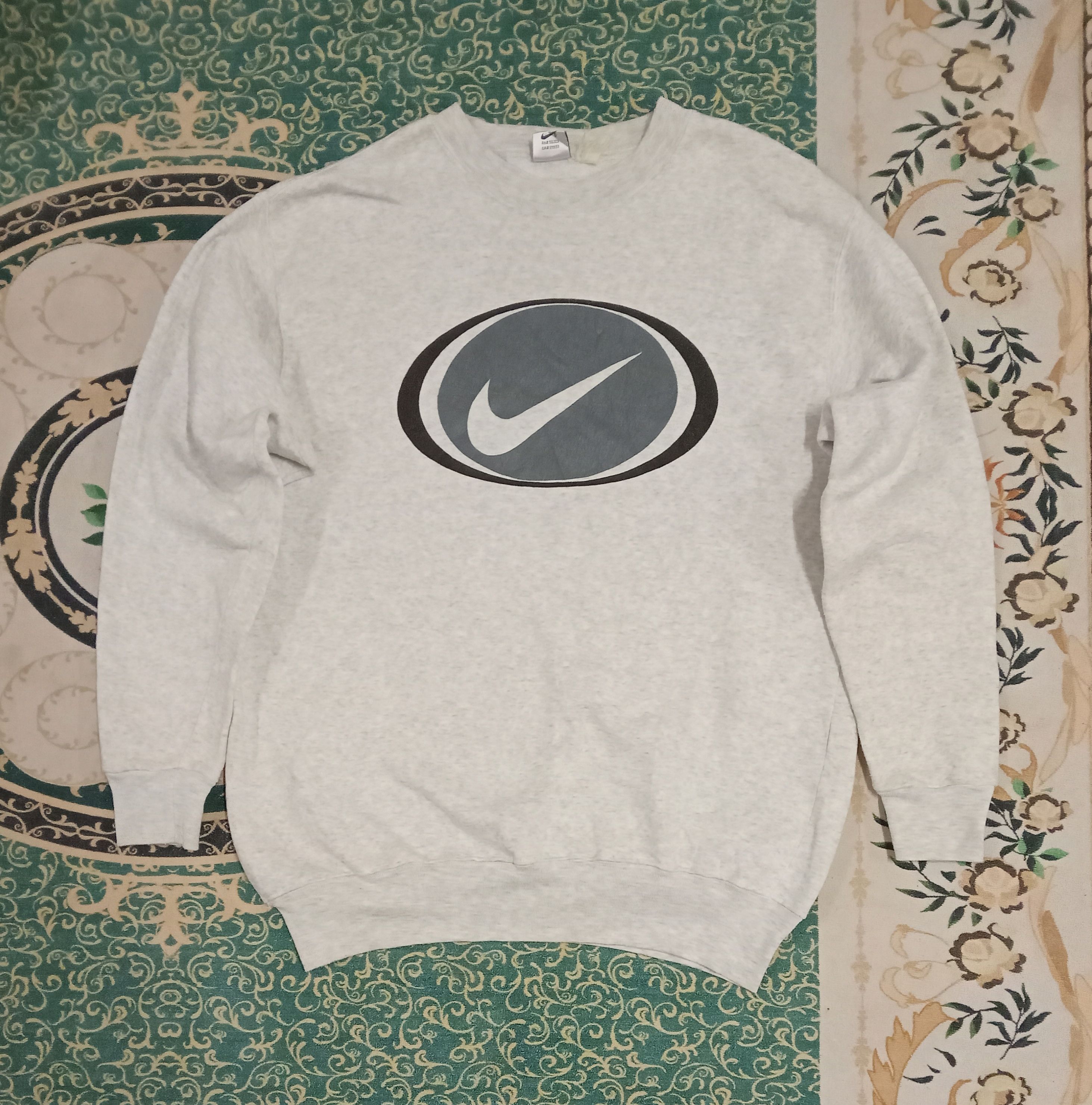 Vintage Nike Centre Big Swoosh Logo Crewneck Sweatshirt