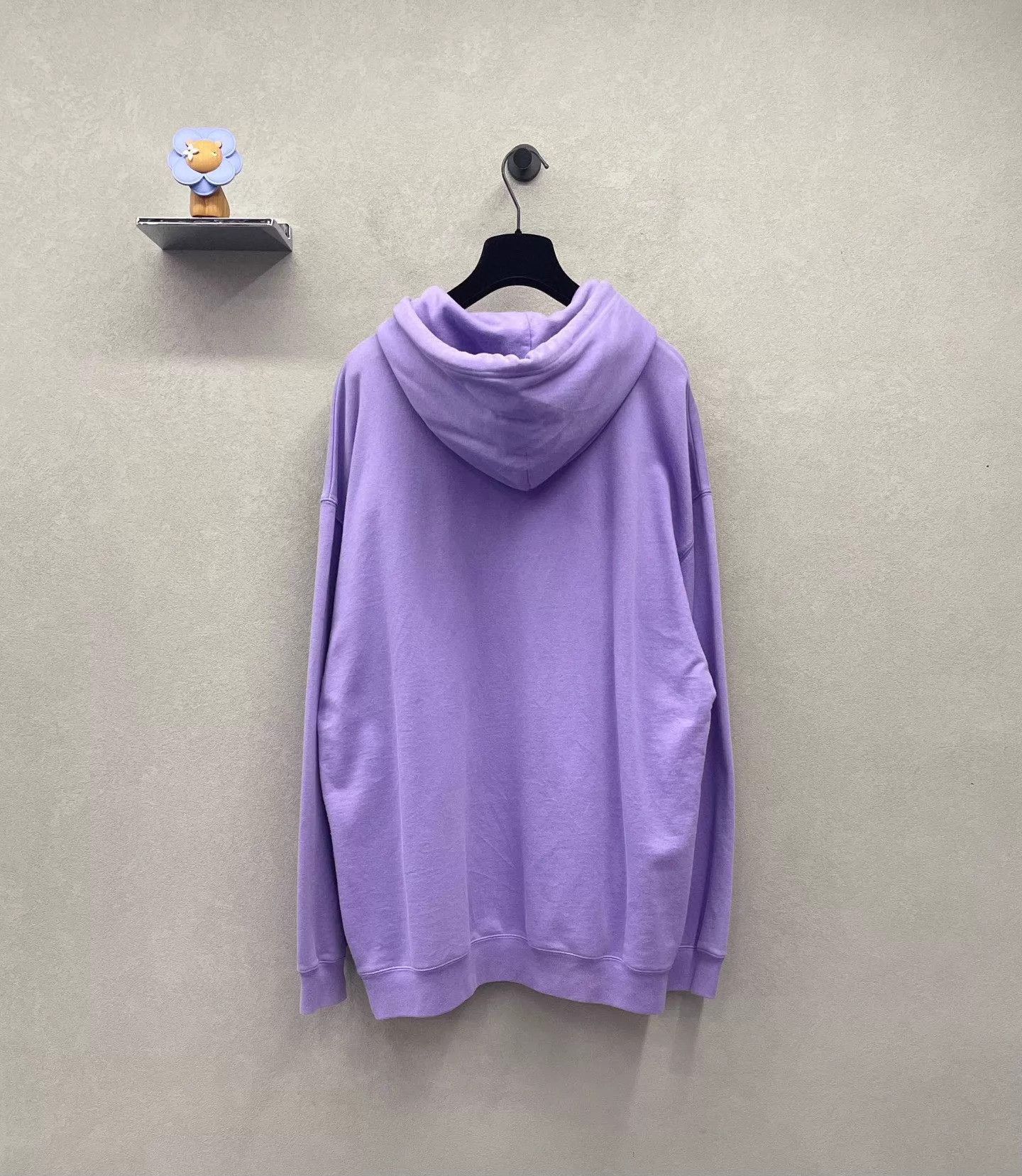 Balenciaga Balenciaga Lavender Embroidered Logo Sweatshirt M Size US M / EU 48-50 / 2 - 2 Thumbnail