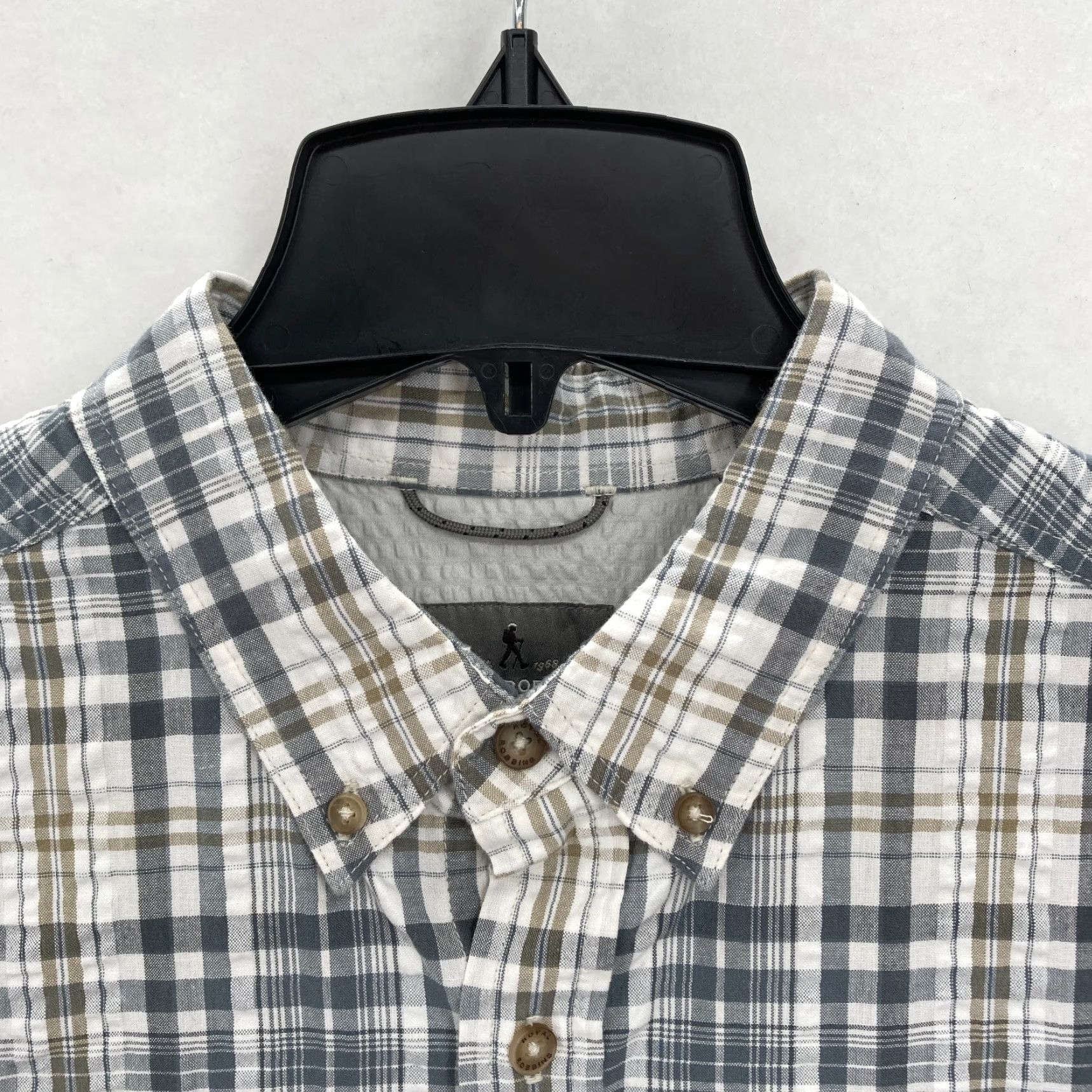 Royal Robbins Royal Robbins Seersucker Button Down Short Sleeve Shirt Mens Medium Gray Plaid Size US M / EU 48-50 / 2 - 3 Thumbnail