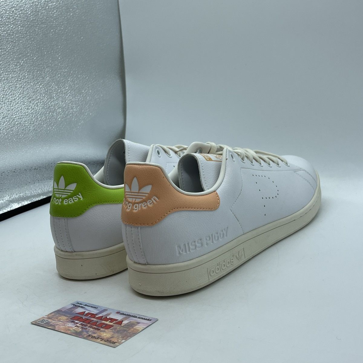 Adidas Disney x Stan smith miss piggy & Kermit Size US 14 / EU 47 - 5 Thumbnail