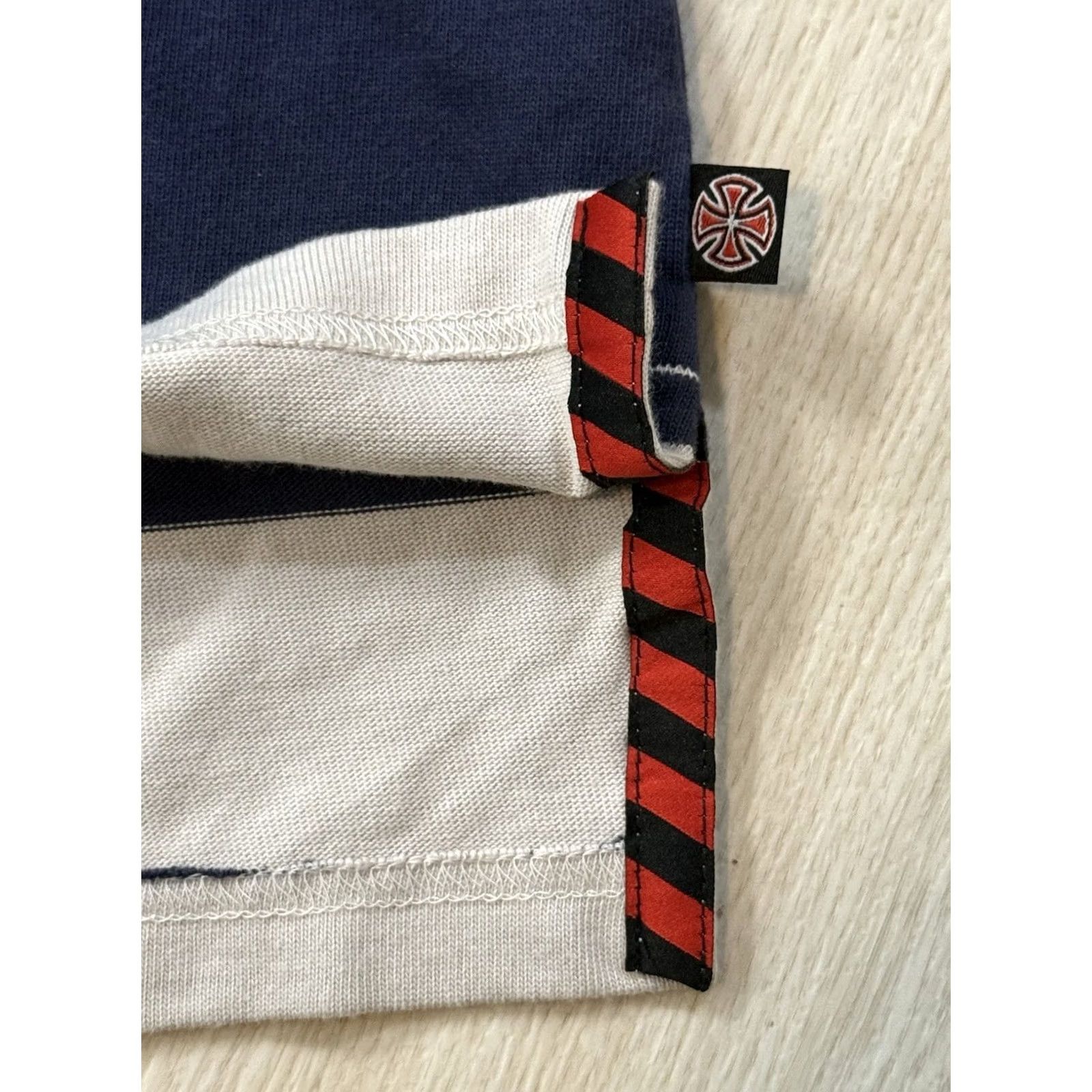 Vintage VINTAGE Independent Polo Shirt Long Sleeve Rugby Gray M World Industries Unisex Adults Medium Shirt Mens Girls Size US M / EU 48-50 / 2 - 4 Thumbnail