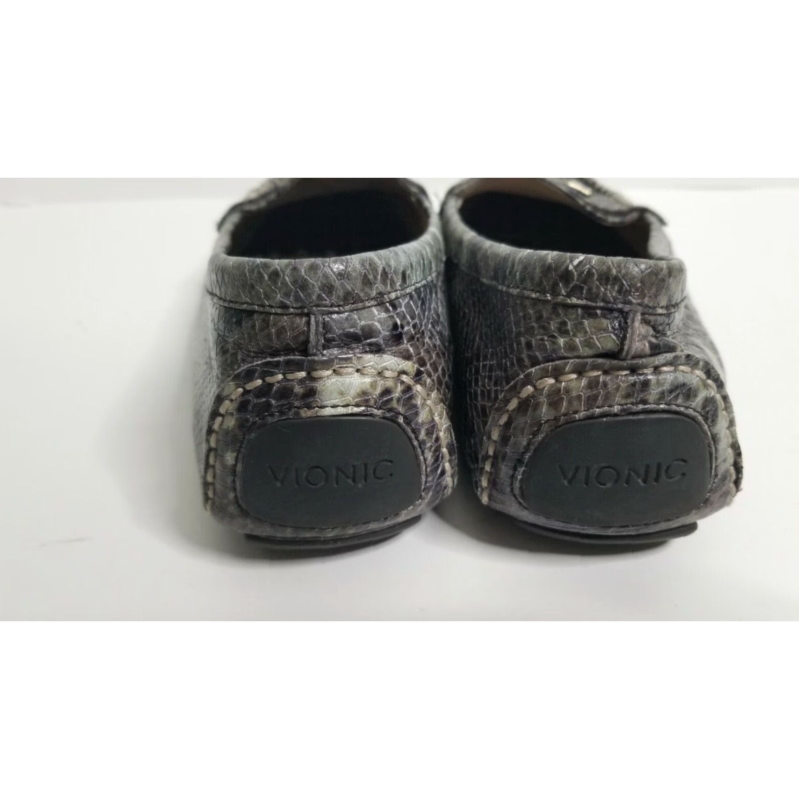Vionic Vionic Snake Print Leather Slip-On Loafers Flats Womens Sz. 7 Beige Snake Arch Support Comfort Casual Flat Leather Ashby Women Shoes Size US 7 / IT 37 - 7 Thumbnail