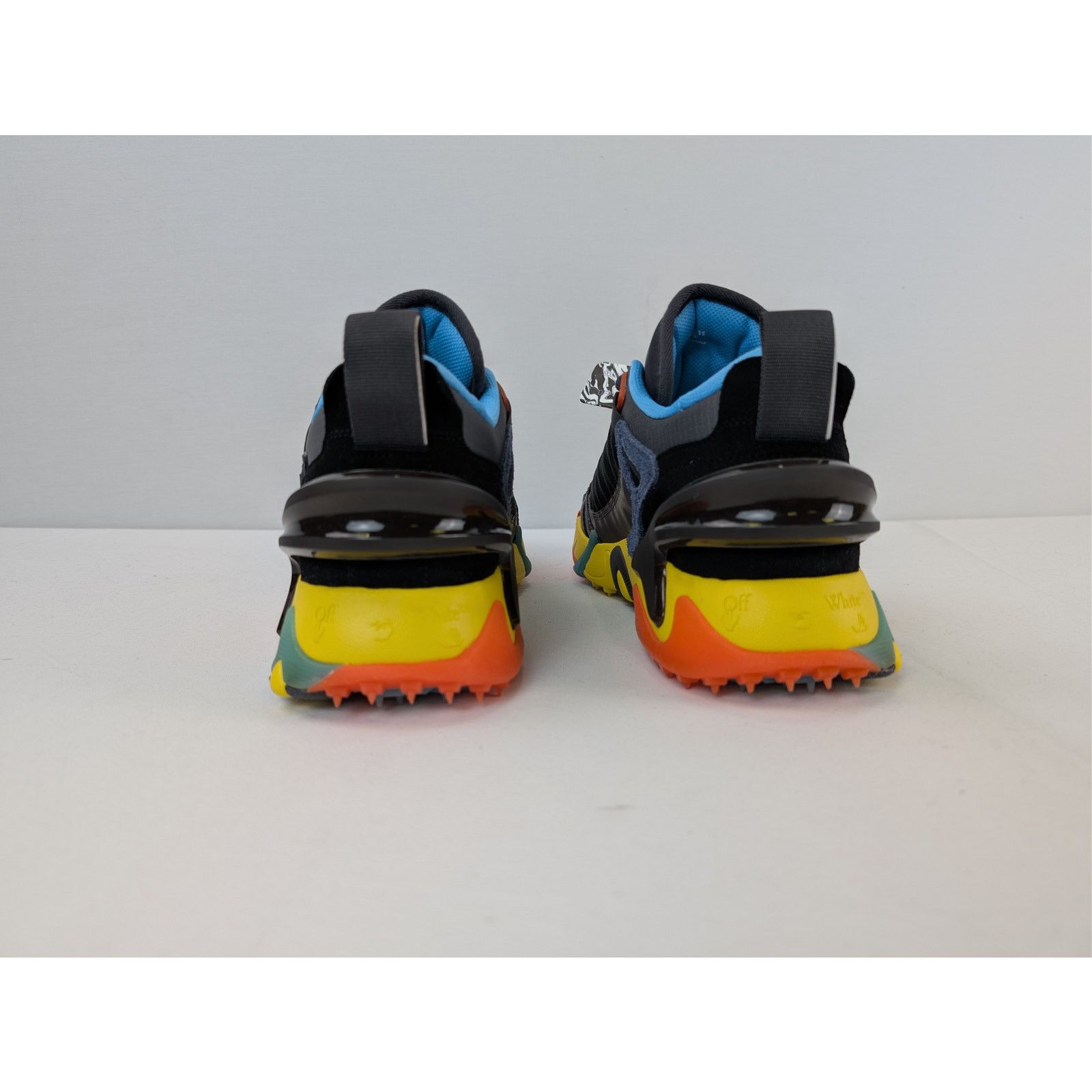 Off-White o1rshd1 Q:2 / OSDY 2000 Low top Sneakers in Yellow/Black Size US 11 / EU 44 - 11 Thumbnail