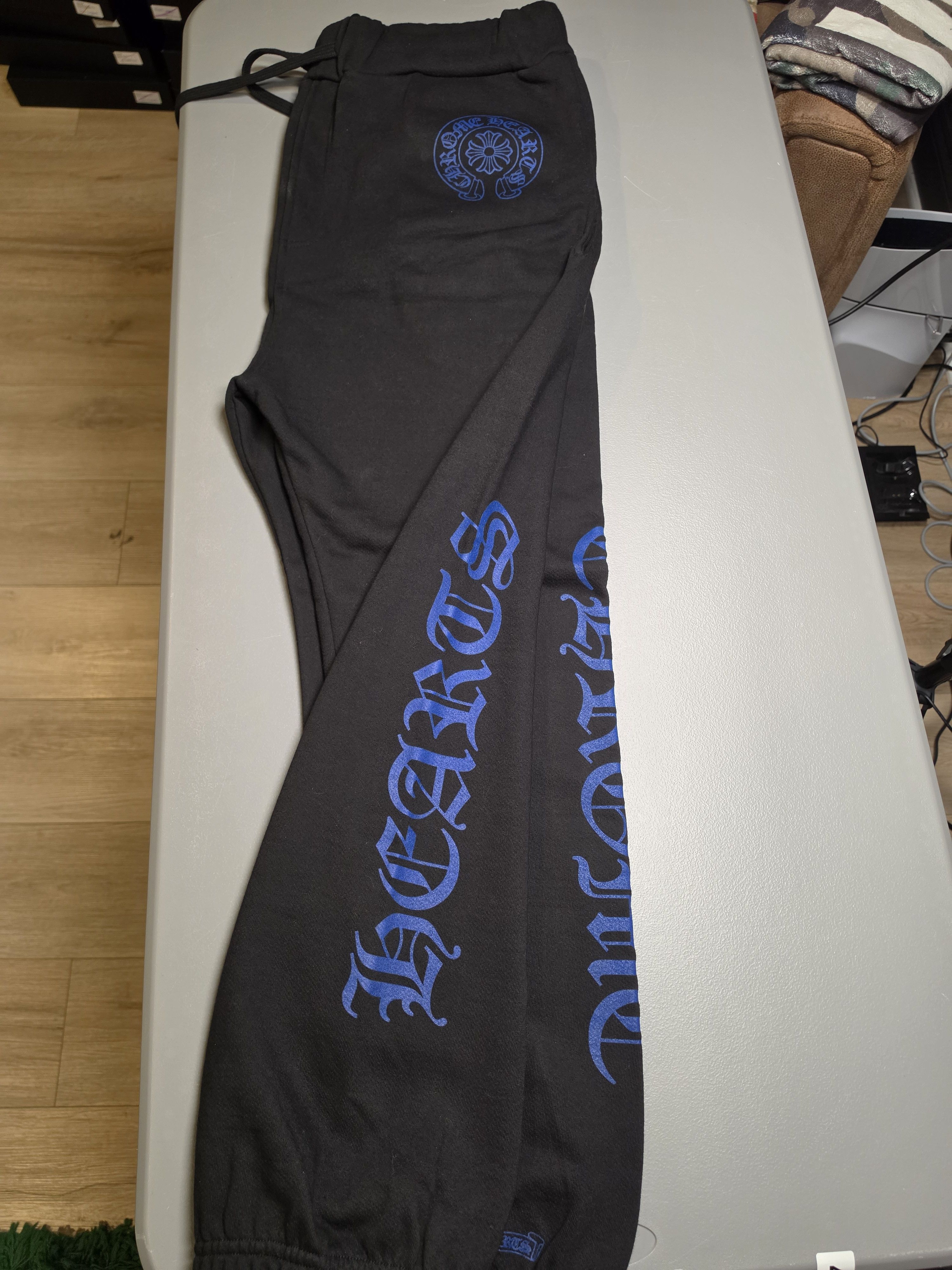 Chrome Hearts Chrome hearts sweatpants Size US 34 / EU 50 - 1 Thumbnail