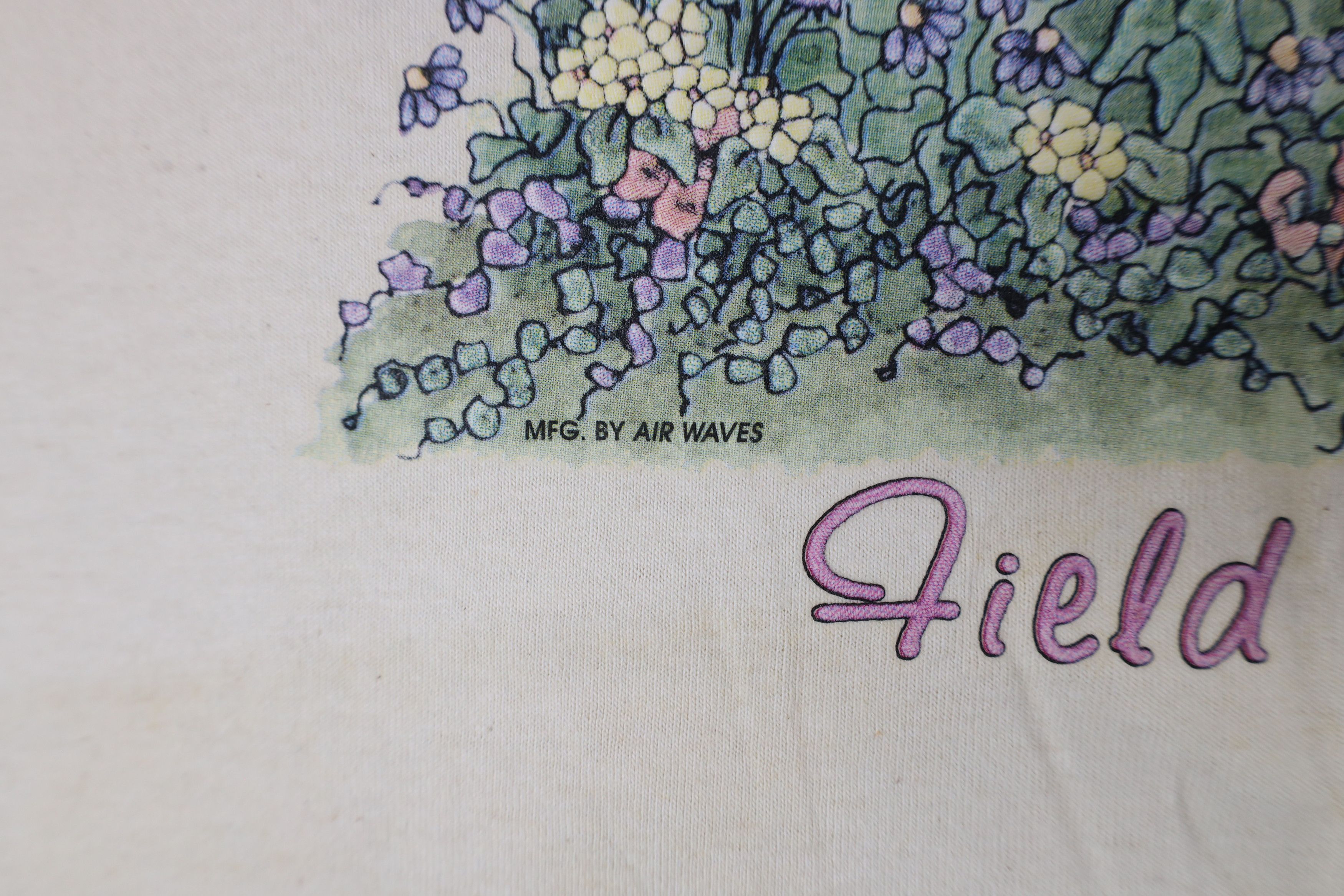 Vintage Vintage 90s Streetwear Field of Dreams Flower T-Shirt Beige Size XL / US 12-14 / IT 48-50 - 5 Thumbnail