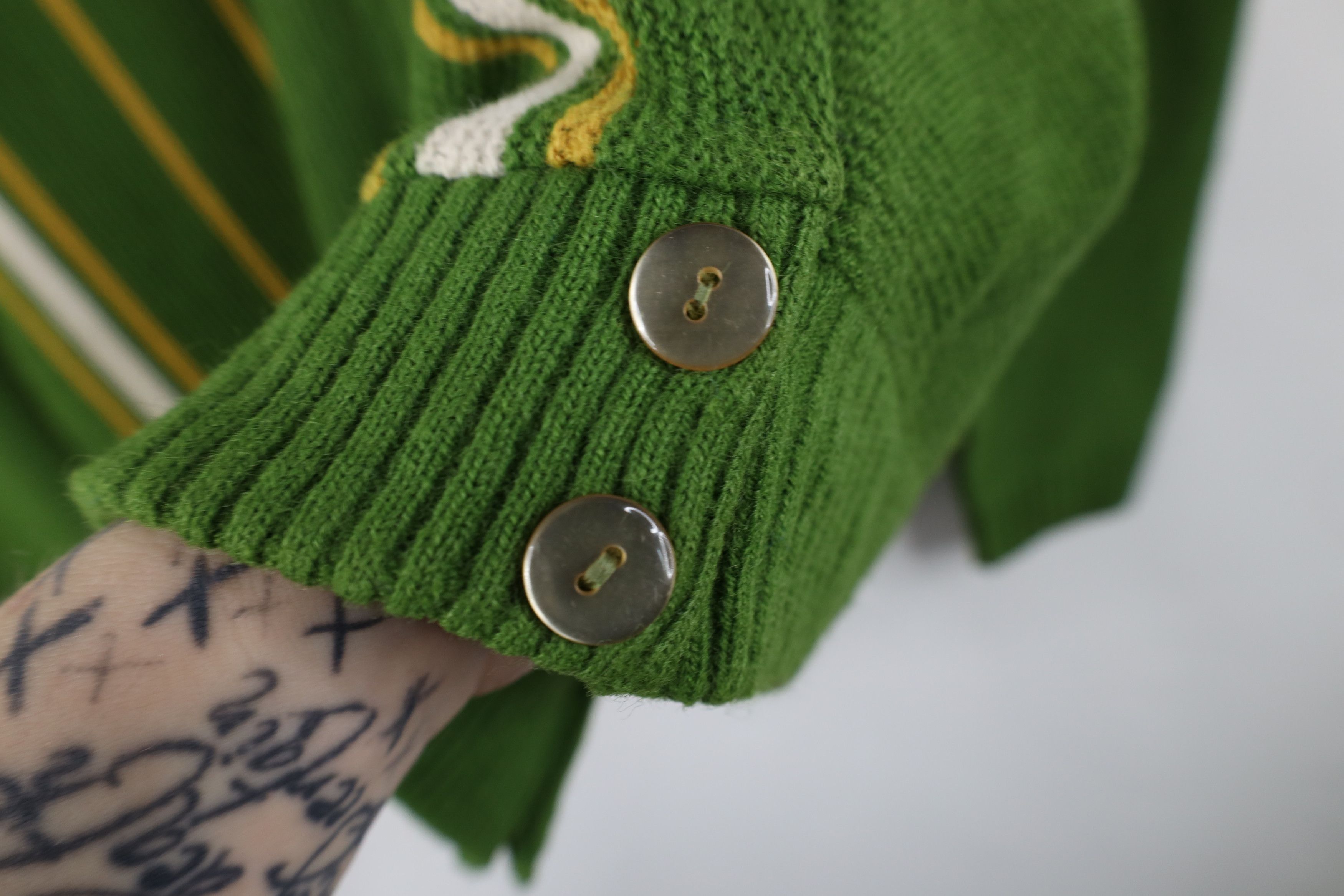 Vintage Vintage 50s 60s Streetwear Cardigan Sweater Green USA Size US L / EU 52-54 / 3 - 5 Thumbnail