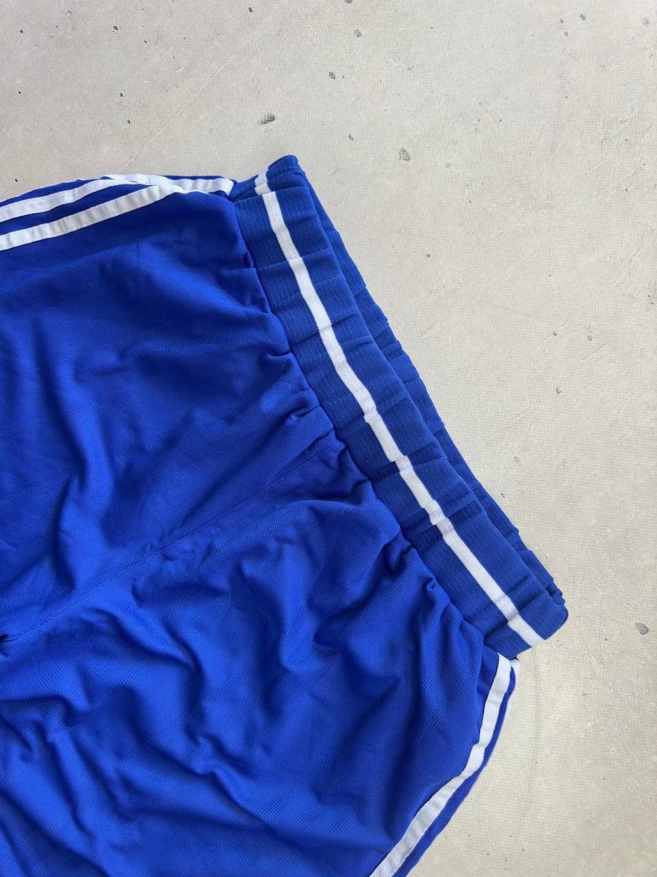 Adidas Vintage Adidas 3-Stripes Athletic Shorts Men’s Large Blue Size US 34 / EU 50 - 4 Thumbnail