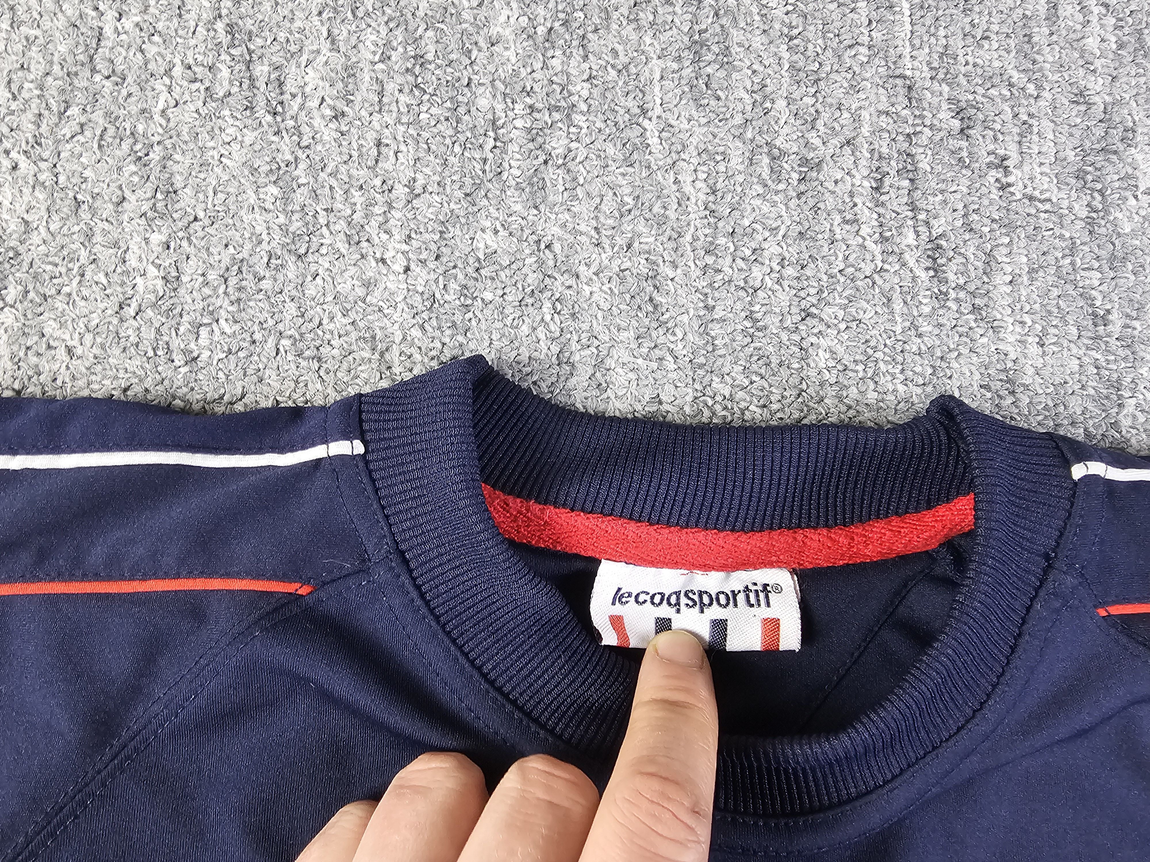 Le Coq Sportif Vintage Le Coq Sportif Jersey Navy XLB Retro 90s Soccer Top Size US XL / EU 56 / 4 - 6 Thumbnail
