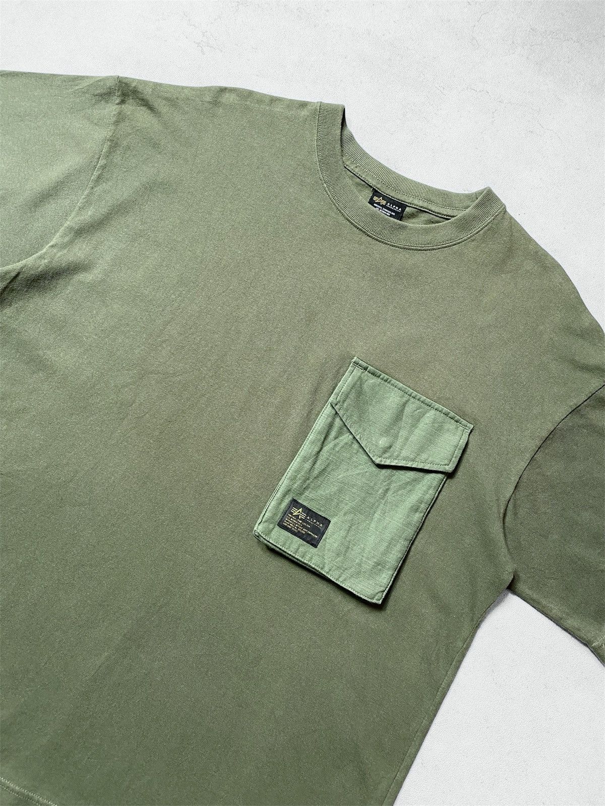 Alpha Industries Vintage Alpha Industries M-65 Pocket Tshirt Size US L / EU 52-54 / 3 - 2 Thumbnail