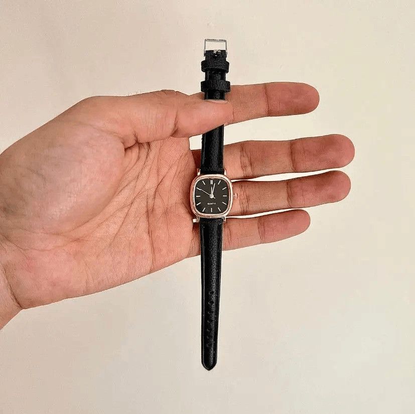 Jewelry 2000s vintage style cute square black leather luxury watch Size ONE SIZE - 3 Thumbnail