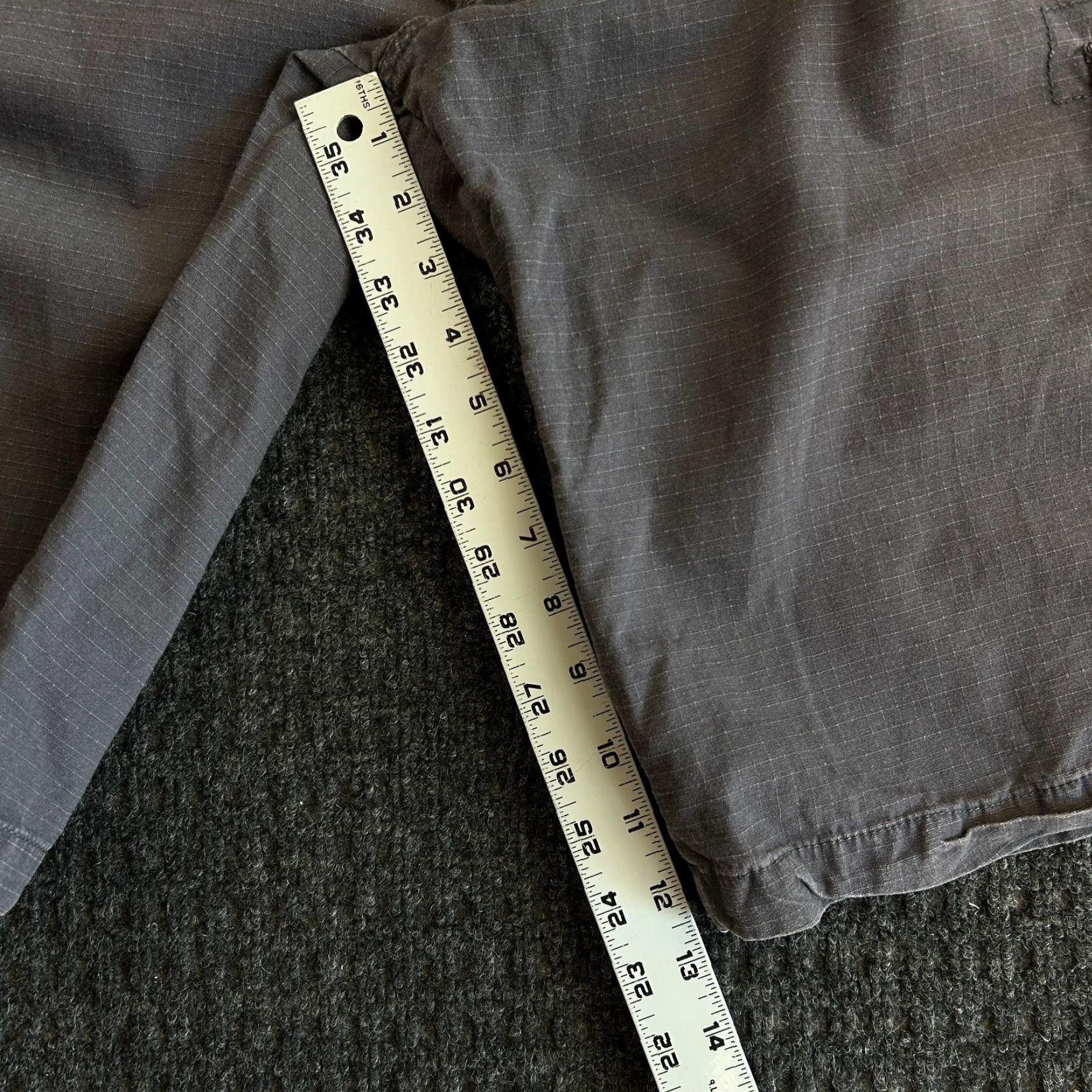 Akademiks VINTAGE Akademiks Cargo Shorts Gray 42 Inseam 12 Hip Hop Skater y2k Streetwear Men Regular Size 42 Cargo Shorts Mens Gray Size US 42 / EU 58 - 6 Thumbnail