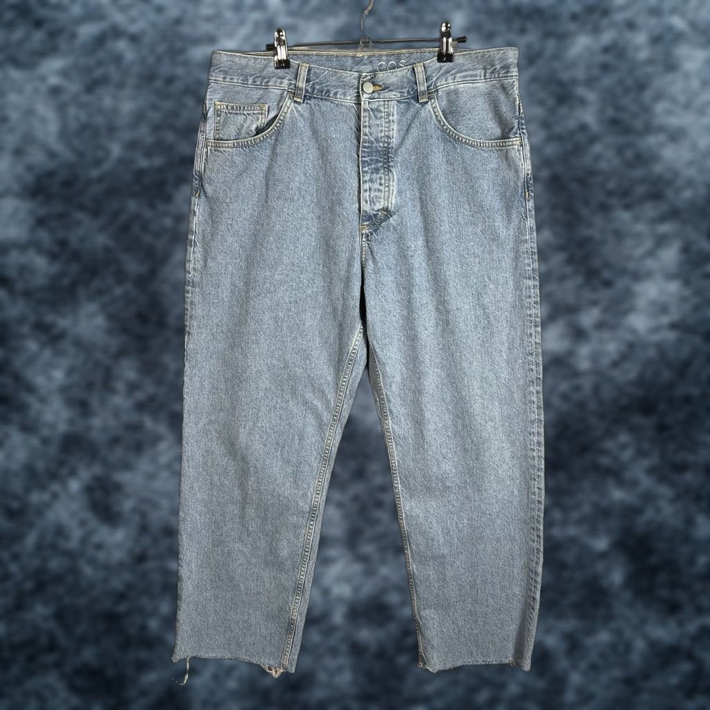 Cos VINTAGE COS Jeans Adult Mens 34 x 27 Blue Light Wash Denim Mid Rise Straight Size US 34 / EU 50 - 1 Thumbnail