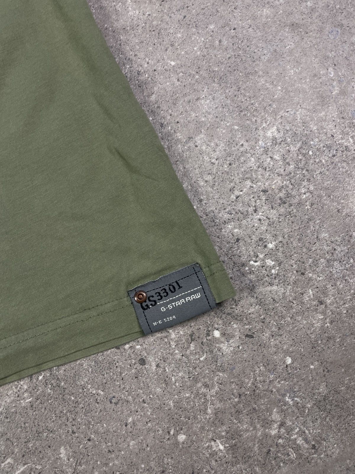G-Star Vintage Y2K G Star Raw Military Embroidered T Shirt Size US XL / EU 56 / 4 - 2 Thumbnail