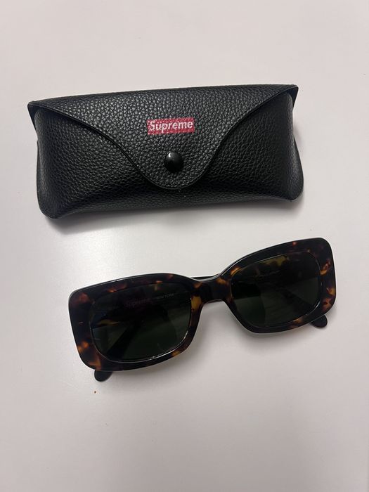 Supreme 2024 moda sunglasses