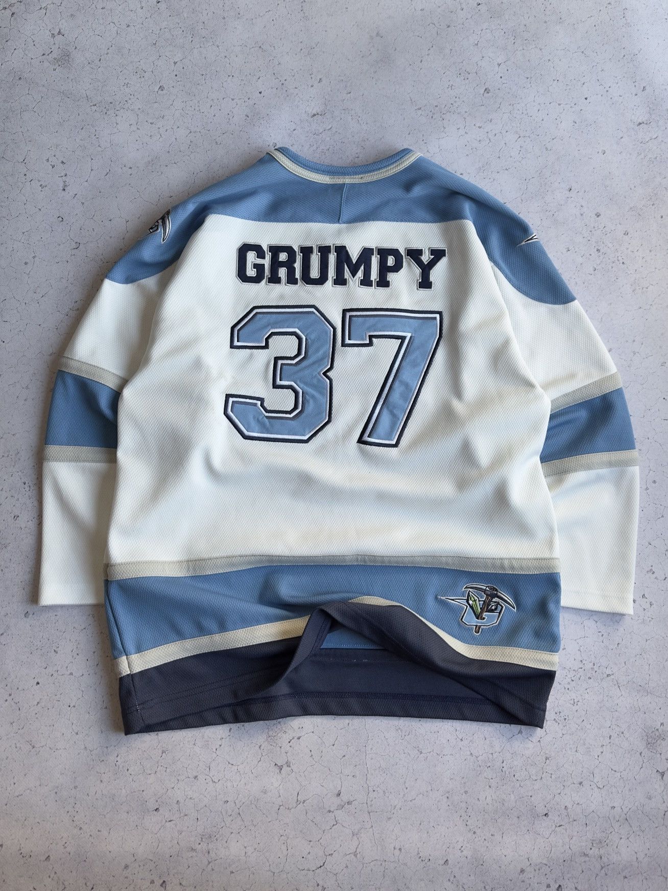Disney Vintage Disney Grumpy Miners #37 Hockey Jersey Size US M / EU 48-50 / 2 - 2 Thumbnail
