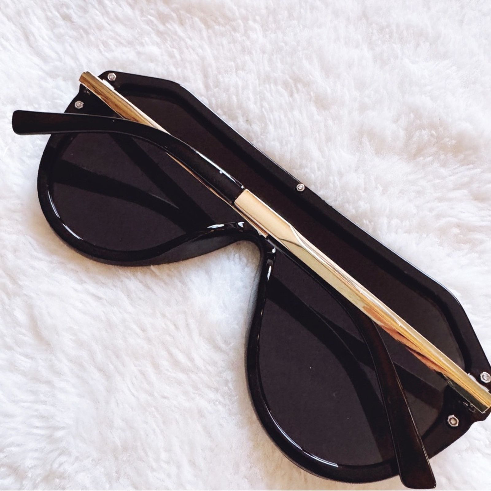 Other Clarissa Black Oversized Sunglasses Size ONE SIZE - 15 Thumbnail