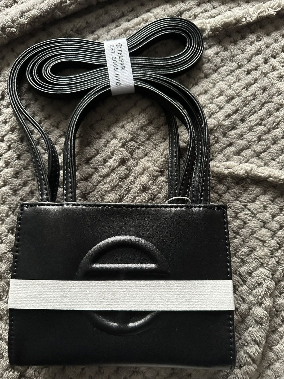 Telfar Authentic New Telfar black small vegan leather bag Size ONE SIZE - 2 Thumbnail