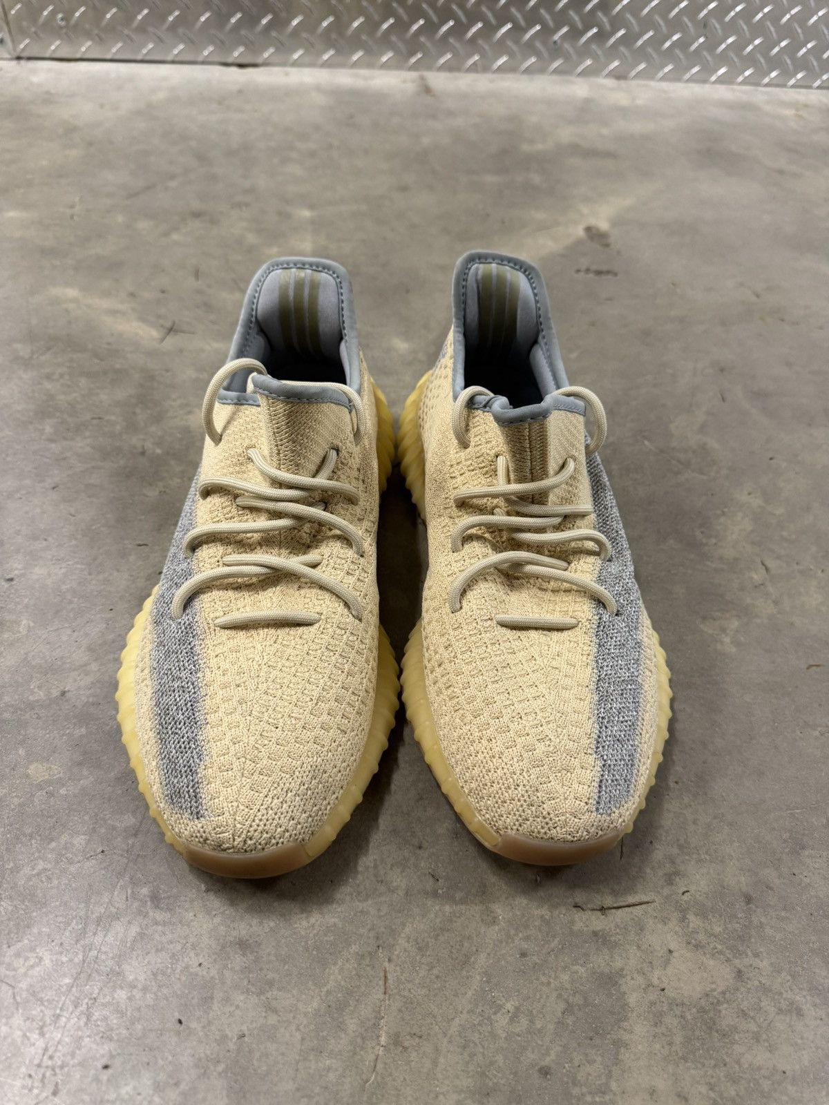 Adidas Adidas Yeezy 350 V2 Linen Size 10 Size US 10 / EU 43 - 4 Thumbnail