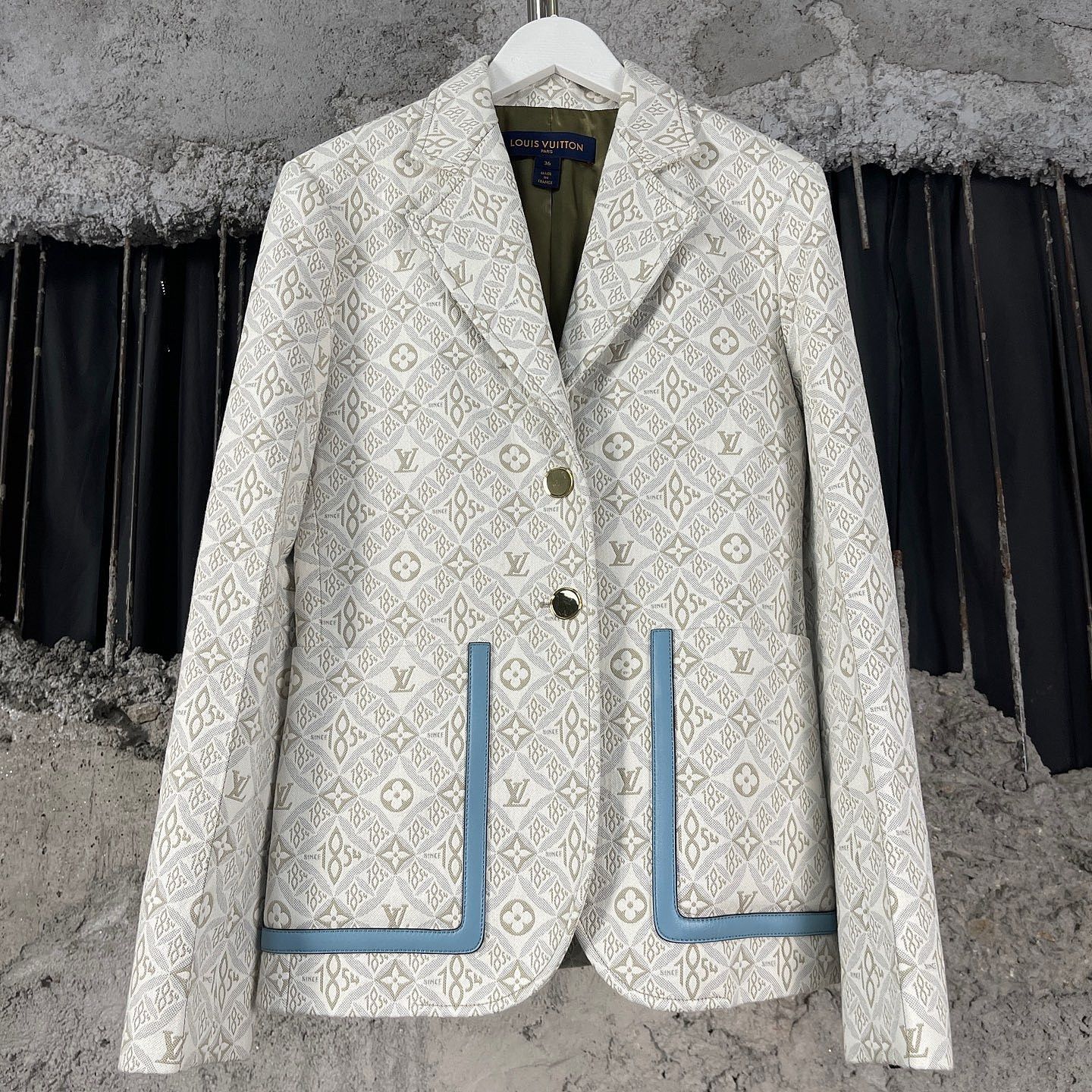 Louis Vuitton Louis Vuitton Since 1854 Monogram Blazer Size 36 Size XS / US 0-2 / IT 36-38 - 1 Thumbnail