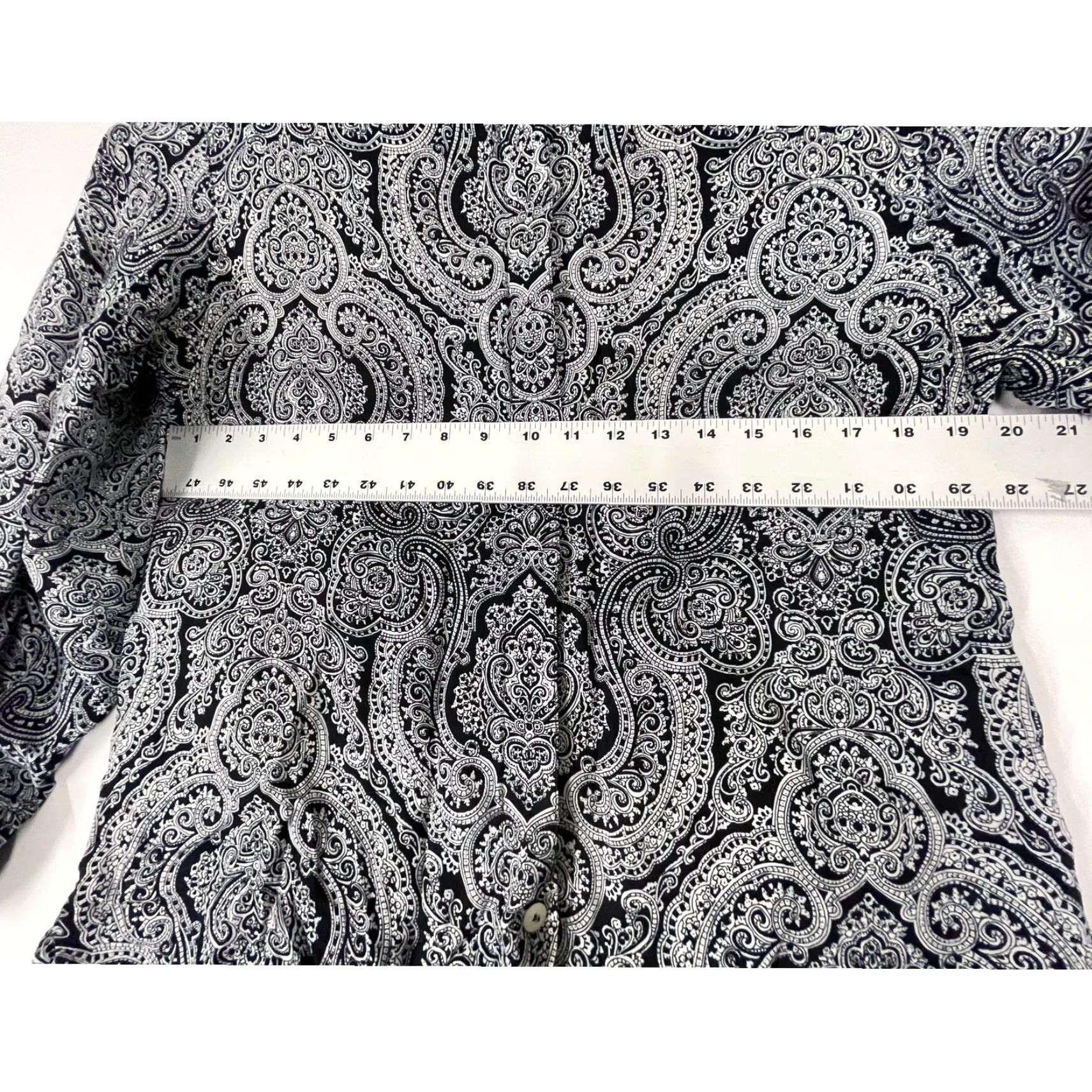 Liz Claiborne VINTAGE Liz Claiborne Blouse Button Up 8 Black Paisley Long Sleeve Collar STAIN Womens Blouse Size M / US 6-8 / IT 42-44 - 6 Thumbnail