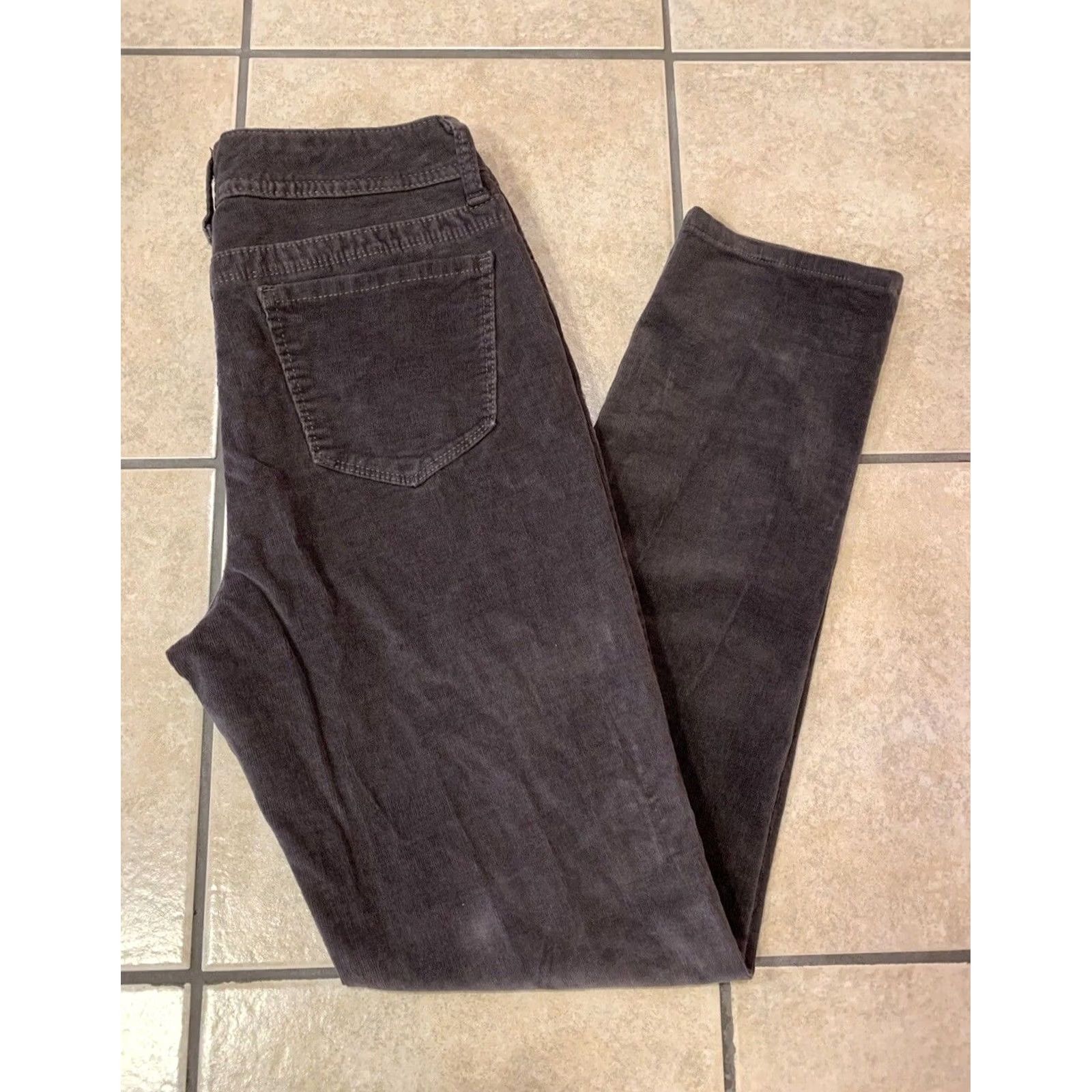 Vintage Bandolino Women's Pants Corduroy Slimming Stretch Gray 8 Regular 29x30 Lucie Skiny Jeans Belts Logo Zipper Front Flat Size 30" / US 8 / IT 44 - 2 Thumbnail