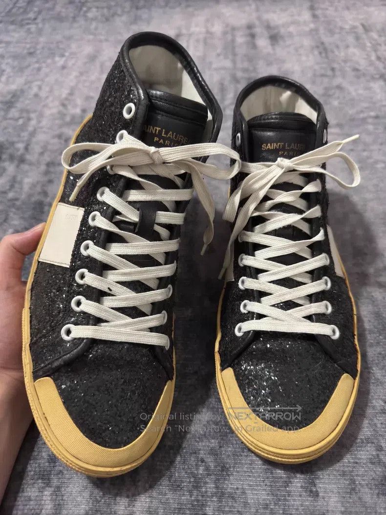 Saint Laurent Paris Saint Laurent Paris Black Scale Patch Cowhide High-Top Can Size US 9 / EU 42 - 1 Thumbnail