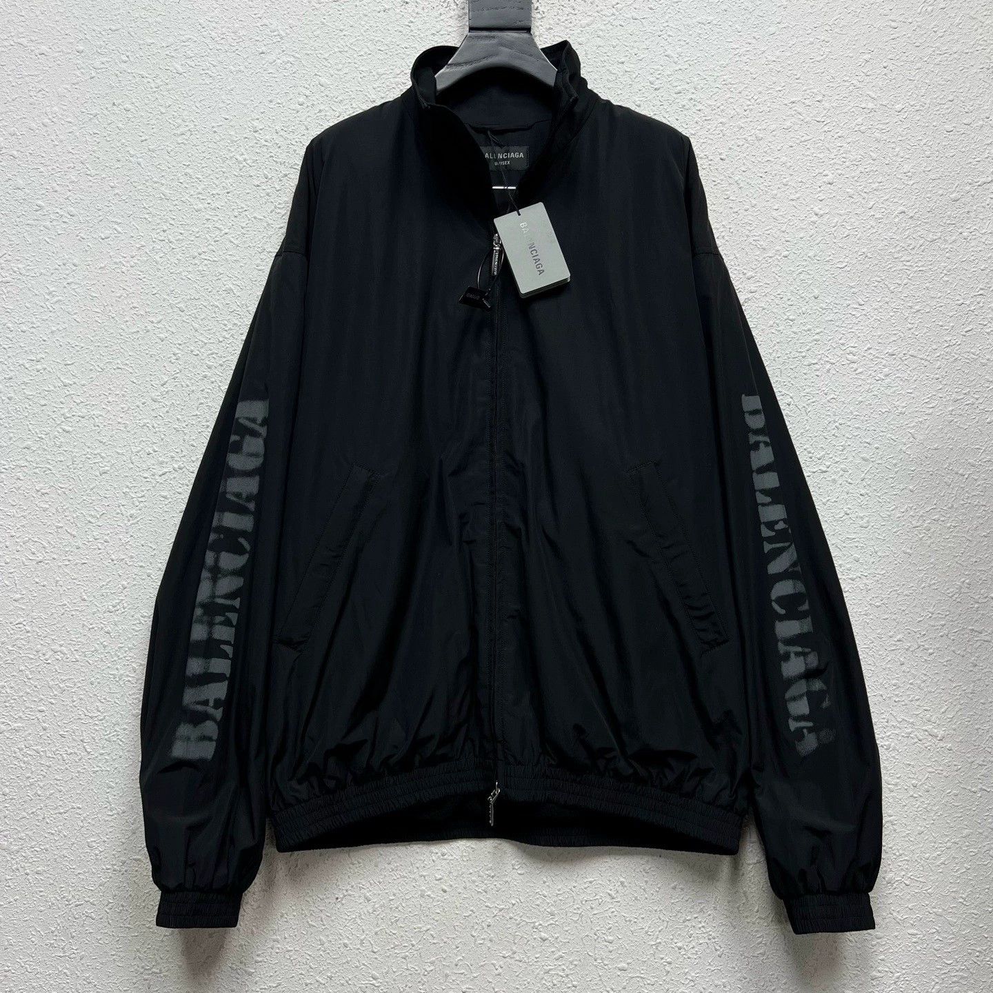Balenciaga Balenciaga Logo High-Neck Zip Jacket - dmc Size US S / EU 44-46 / 1 - 1 Thumbnail