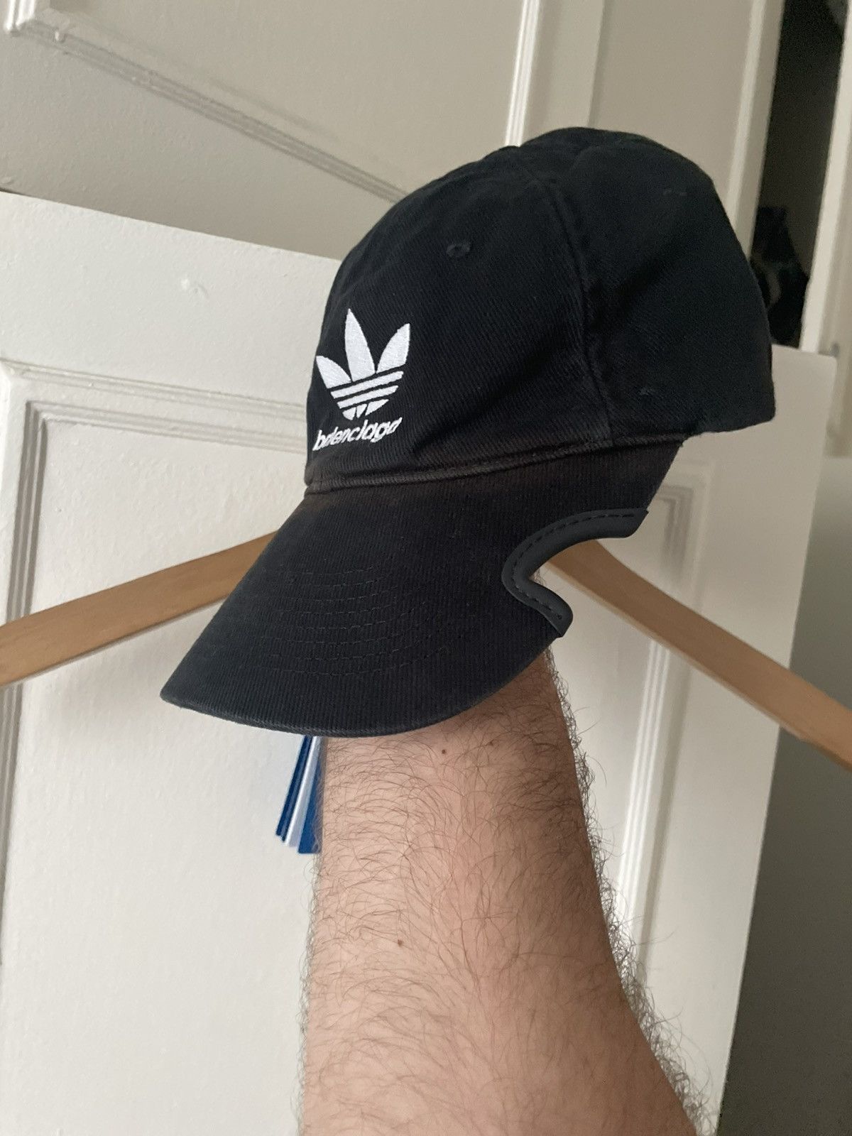 Balenciaga × Adidas キャップ Sサイズ 楽天市場】BALENCIAGA × ADIDAS バレンシアガ アディダス コラボ