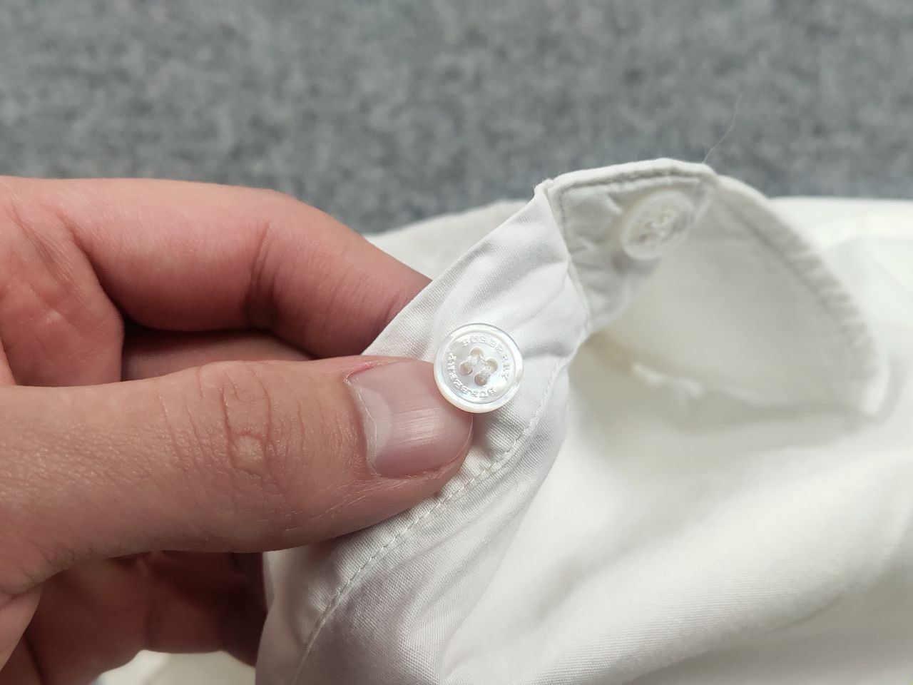 Burberry Vintage Burberry Brit Logo button-down 3/4 sleeves shirt Size XS / US 0-2 / IT 36-38 - 9 Thumbnail