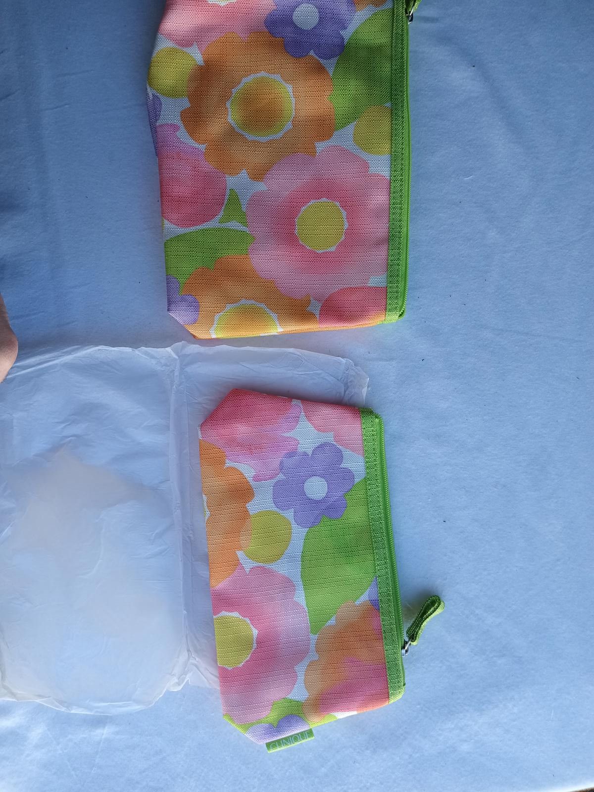 Clique Clinique Floral Makeup Pouch Set - Colorful Zip Bags Size ONE SIZE - 2 Thumbnail
