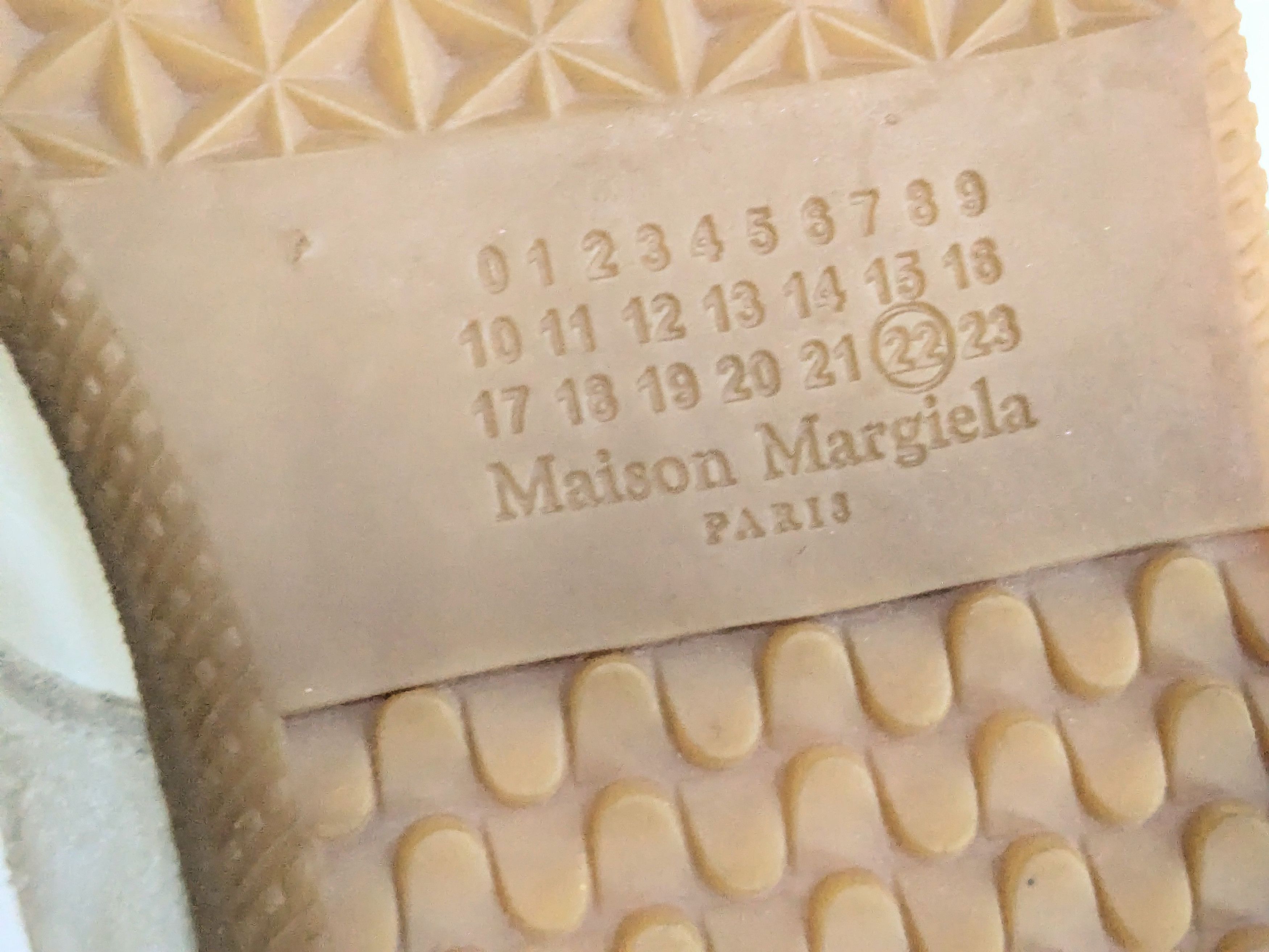 Maison Margiela Maison Mairgiela Replica GAT White Gray 14 47 Low Tops Size US 14 / EU 47 - 15 Thumbnail