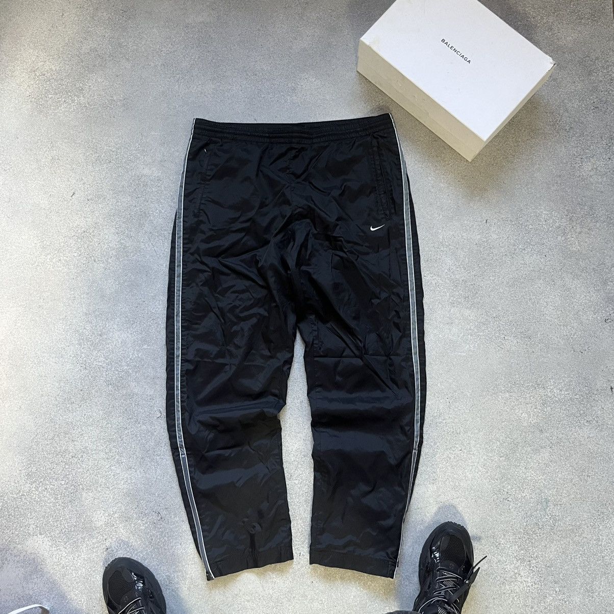 Nike Vintage Nike Track Pants Double Logo Swoosh Y2K Size US 34 / EU 50 - 1 Thumbnail