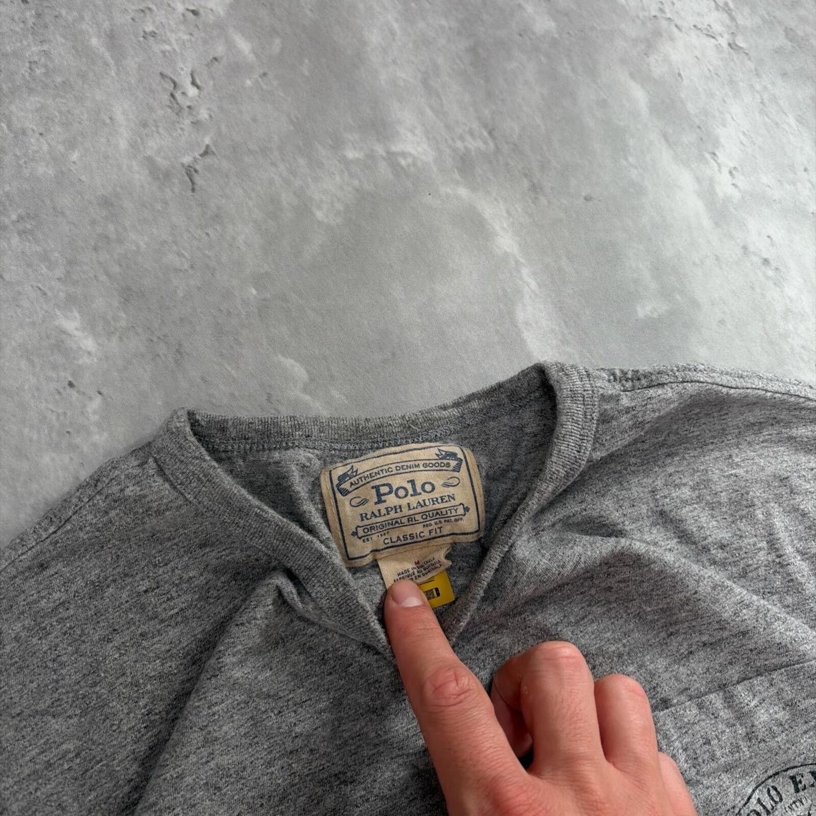 Polo Ralph Lauren Y2K Grey Polo Ralph Lauren Grunge Long Sleeve Pocket T-Shirt Size US M / EU 48-50 / 2 - 7 Thumbnail