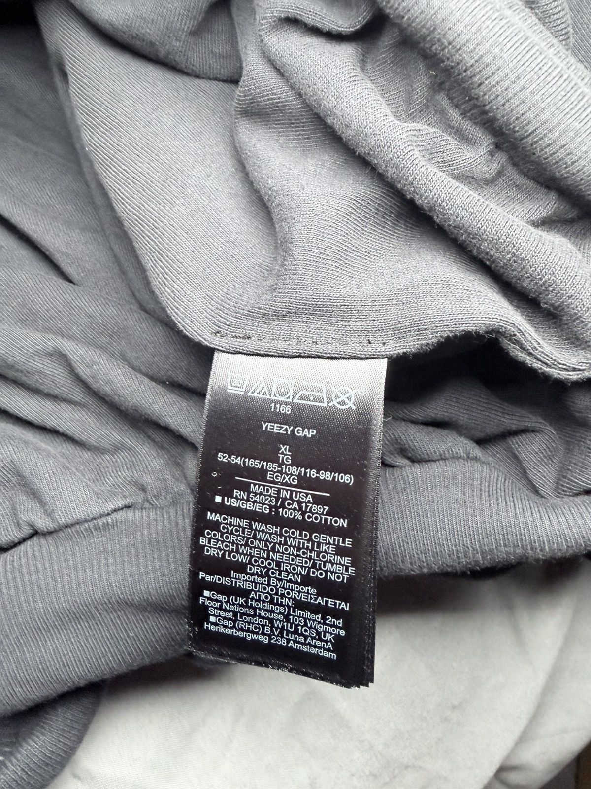 Balenciaga × Gap × Kanye West Yeezy Gap Engineered by Balenciaga Dove Hoodie Size US XL / EU 56 / 4 - 12 Thumbnail
