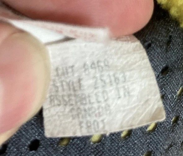 Patagonia VTG Patagonia Synchilla Vest Full Zip Fleece Yellow Sz Md Size M / US 6-8 / IT 42-44 - 3 Thumbnail