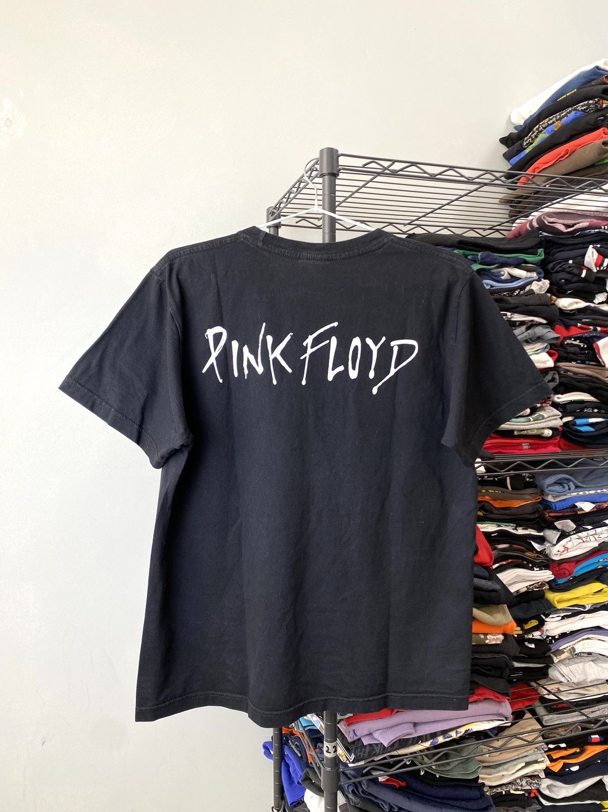 Band Tees Very Rare ! Vintage 1990’s Pink Floyd The Wall Album T Shirt Size US M / EU 48-50 / 2 - 2 Thumbnail