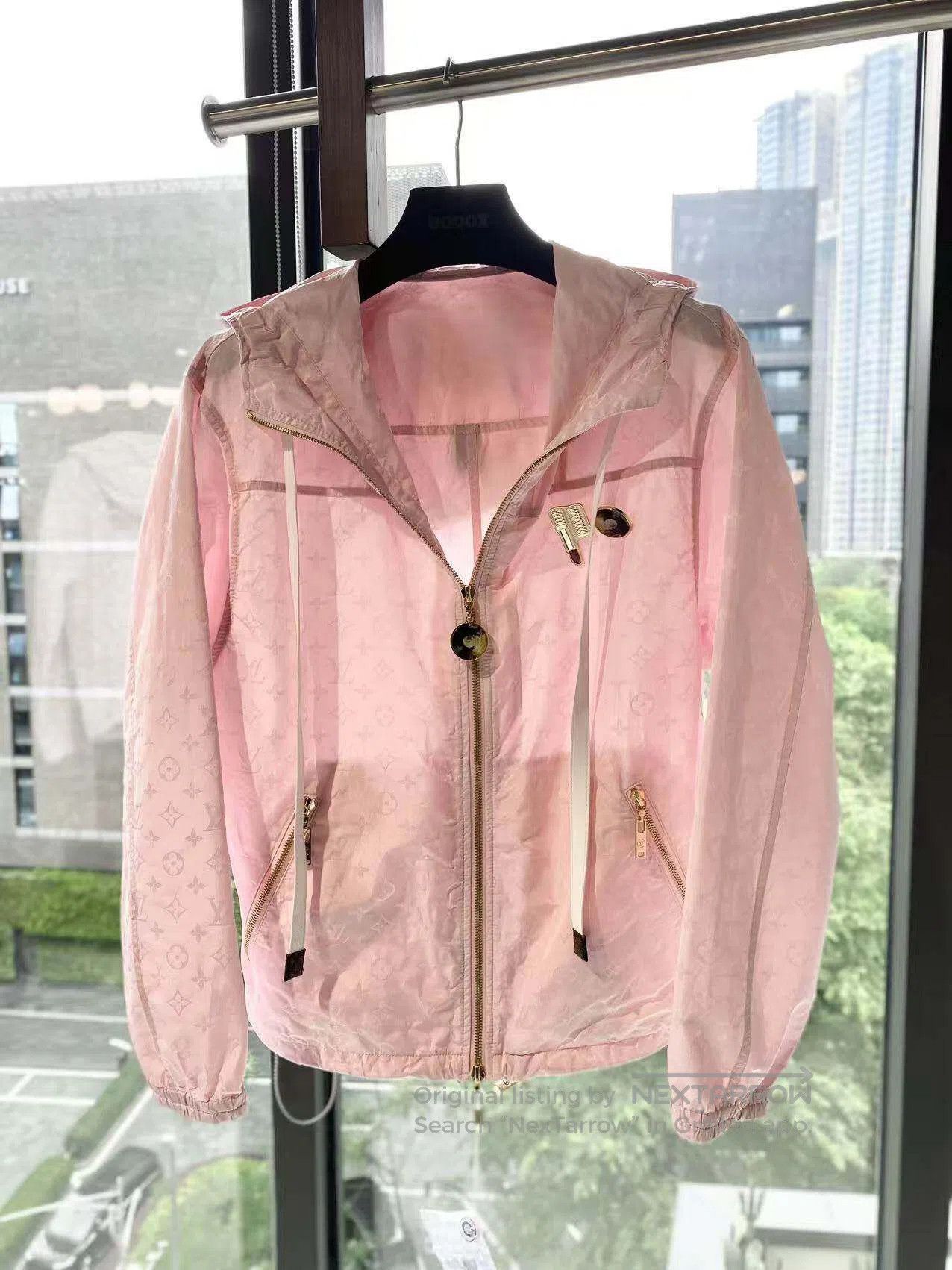 Louis Vuitton Louis Vuitton Pink old flowers are full of printed jackets Size 4XL / US 24-26 - 2 Thumbnail