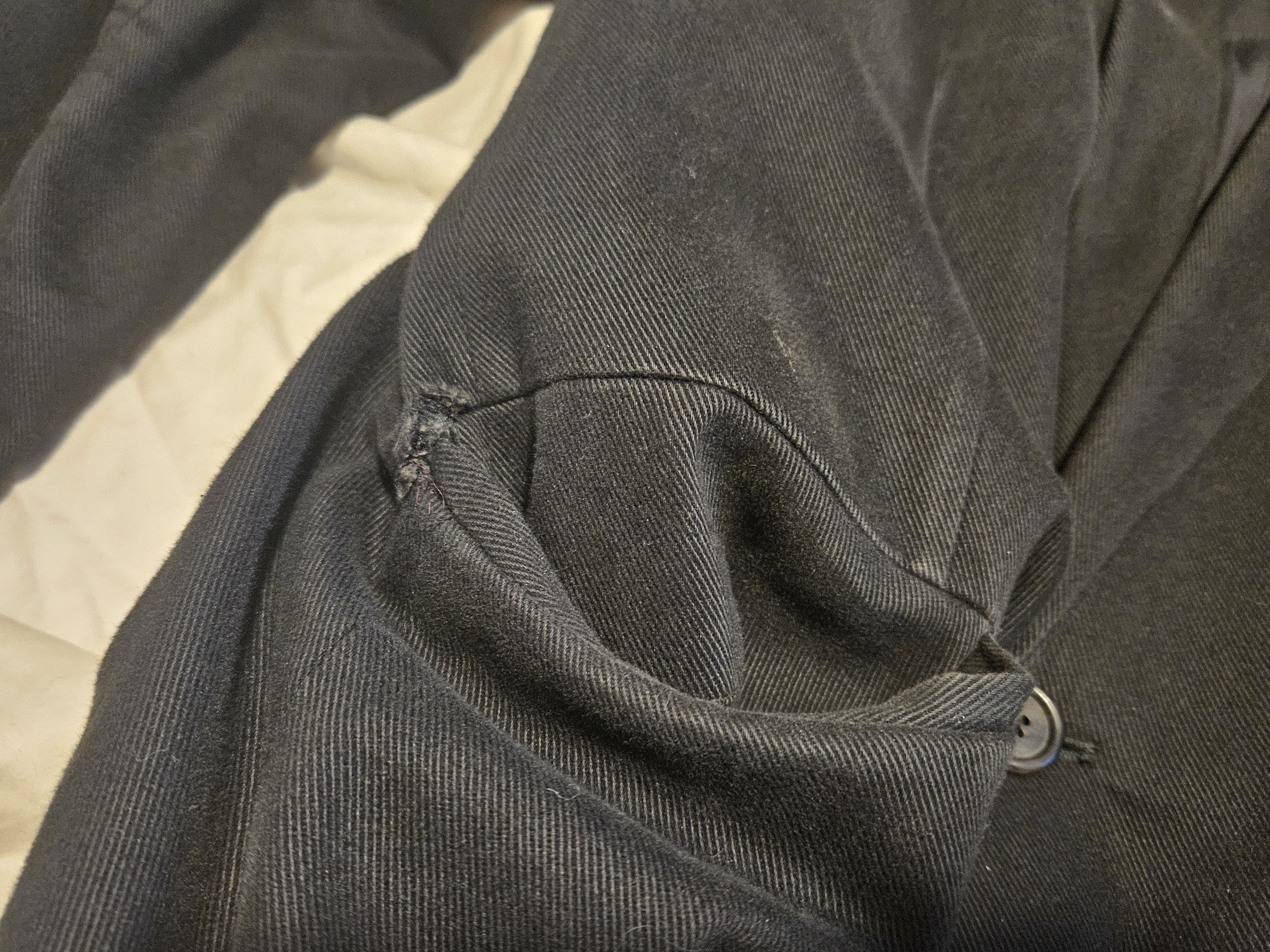 Ann Demeulemeester Ann Demeulemeester Long Coat Size US L / EU 52-54 / 3 - 6 Thumbnail