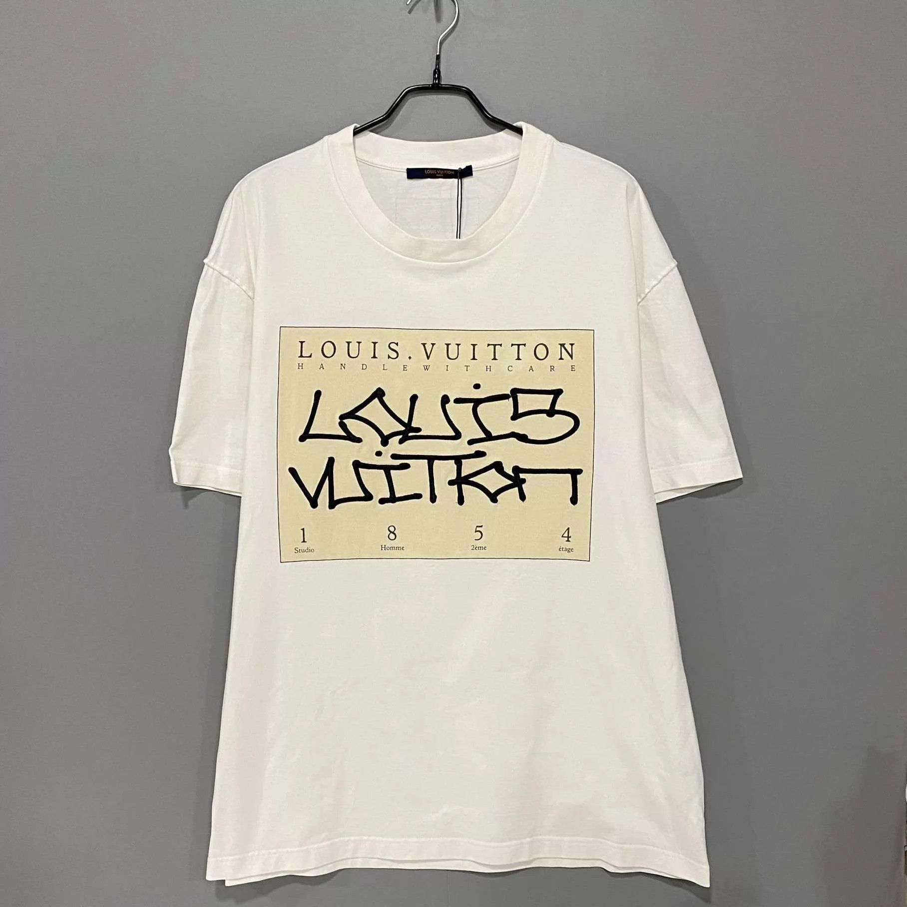 Louis Vuitton LV Twisted Logo 95 New XXL T-shirt Size US XXL / EU 58 / 5 - 1 Thumbnail